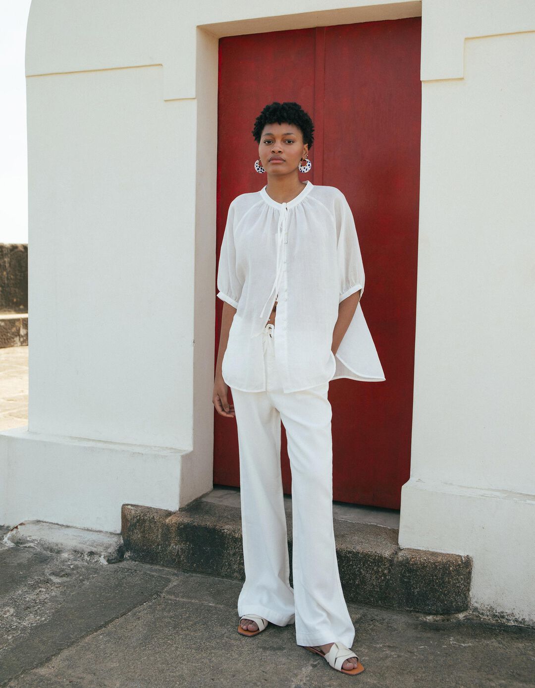 Cal&ccedil;as Com Liocel, Mulher, Branco