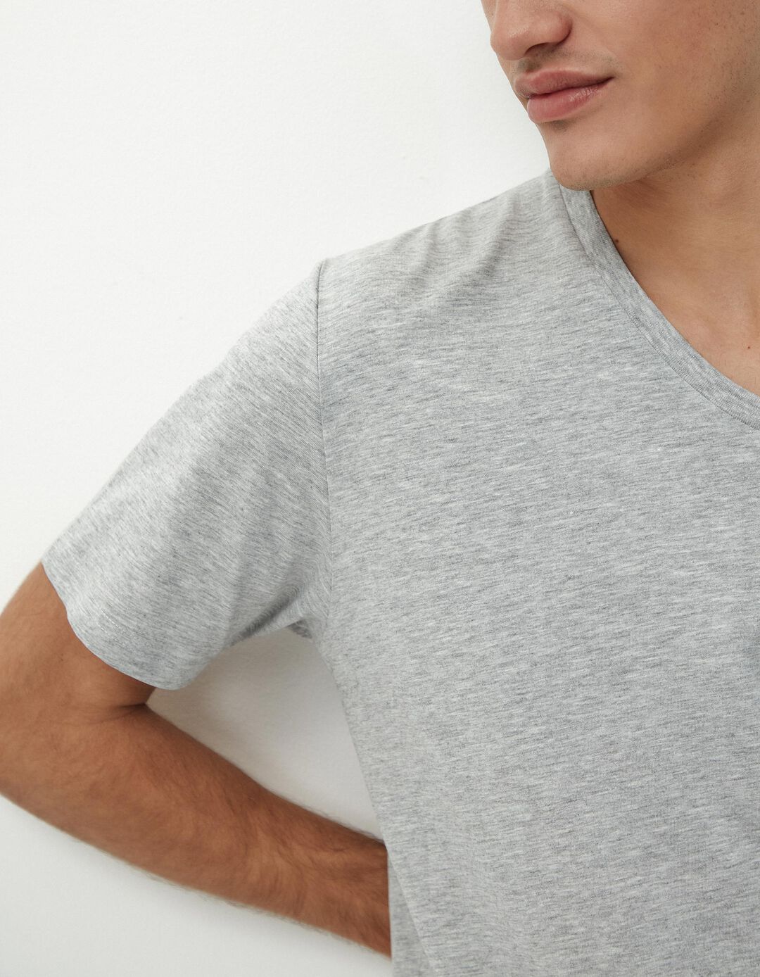 T-shirt Decote em V, Homem, Cinzento Claro