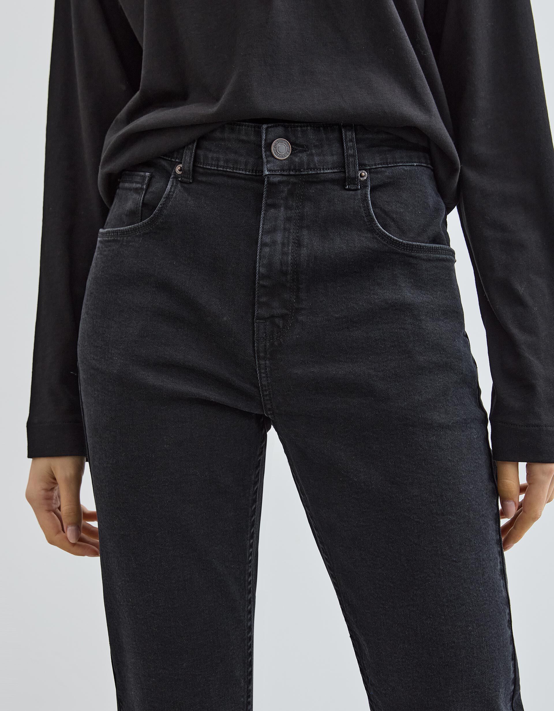 Comprar Online Jeans Slim Fit, Mulher, Preto