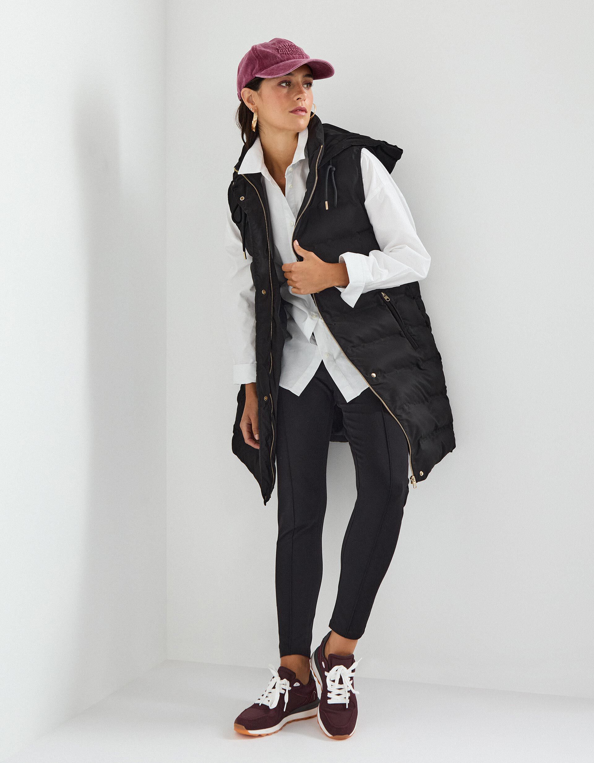 Comprar Online Colete Acolchoado Capuz, Mulher, Preto