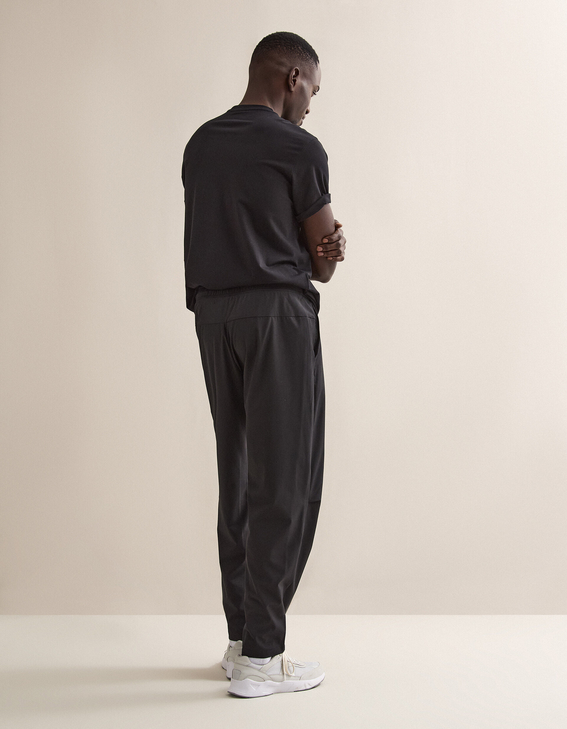 Comprar Online Cal&ccedil;as de Desporto, Homem, Preto