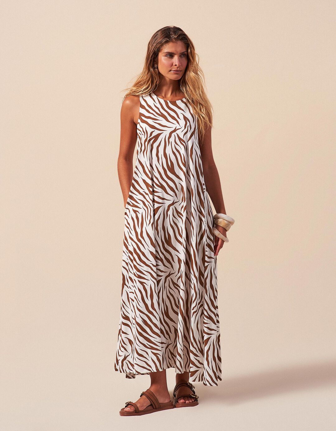 Vestido Comprido, Mulher, Bege