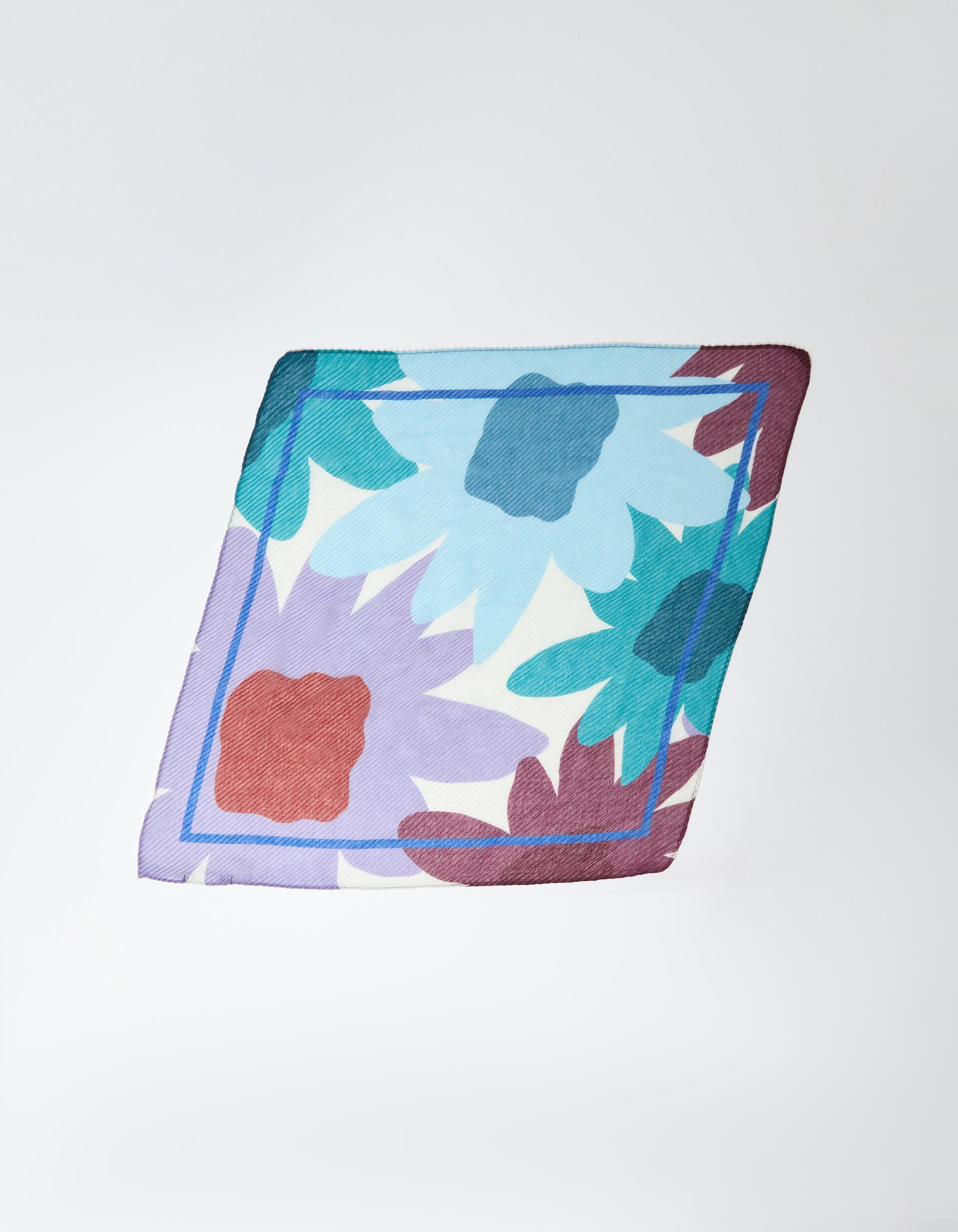 Comprar Online Len&ccedil;o Plissado Estampado Floral, Mulher, Azul