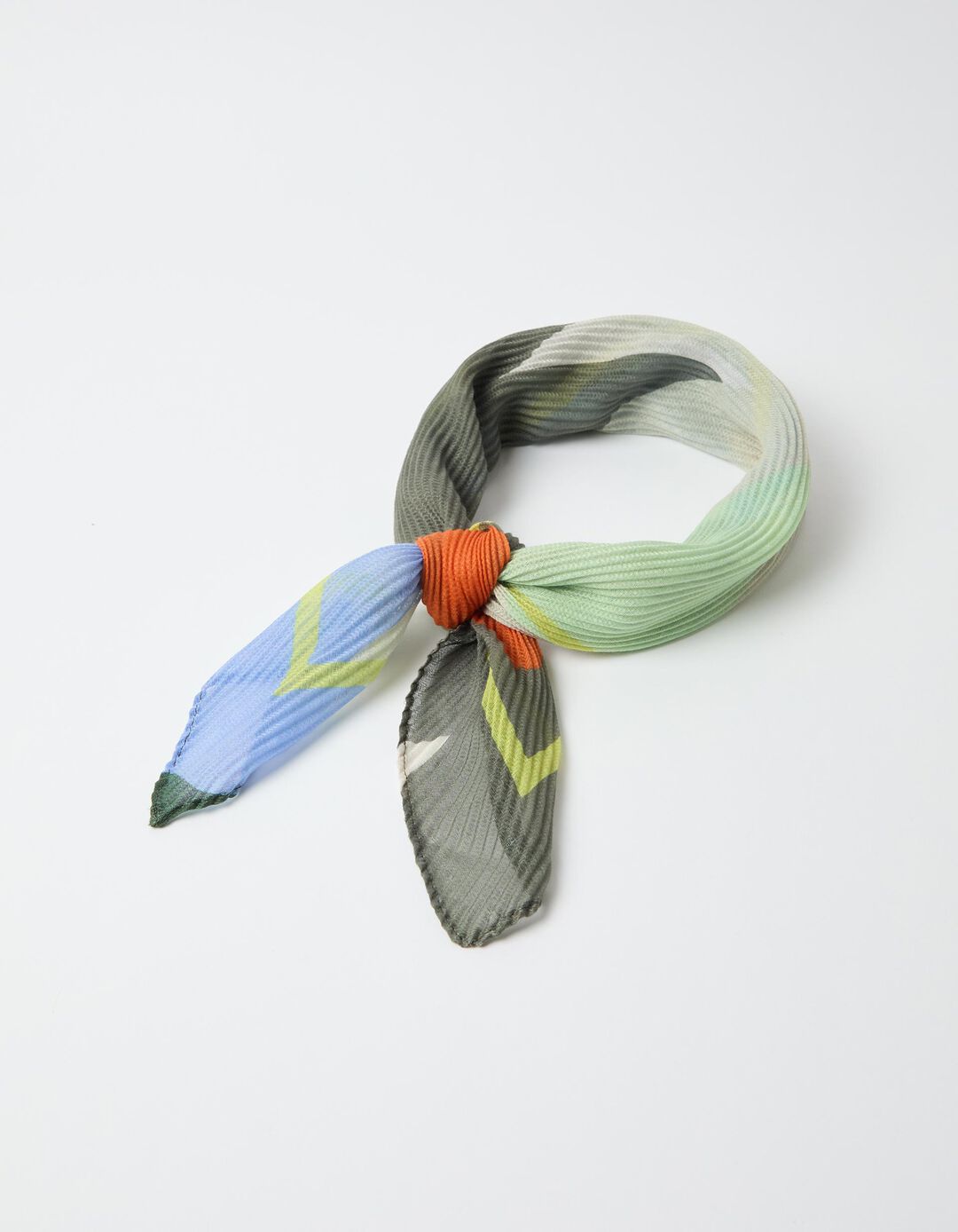 Len&ccedil;o Plissado Estampado Floral, Mulher, Verde
