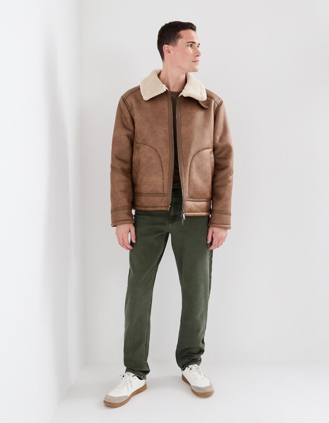 Cal&ccedil;as 'Slim Fit', Homem, Verde Escuro