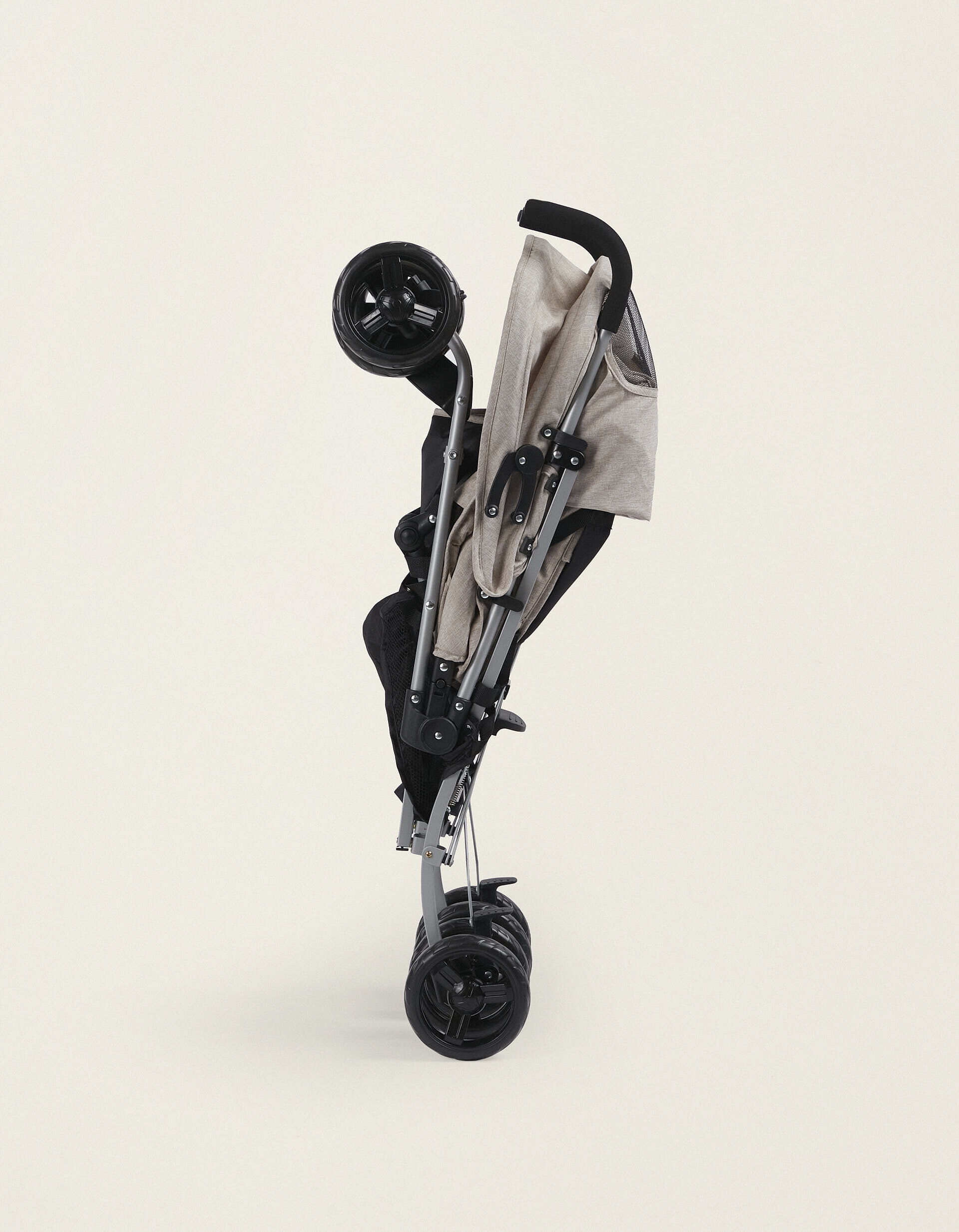 Comprar Online Carrinho Bengala Avenue Xtra Bege Zy Safe 6M+