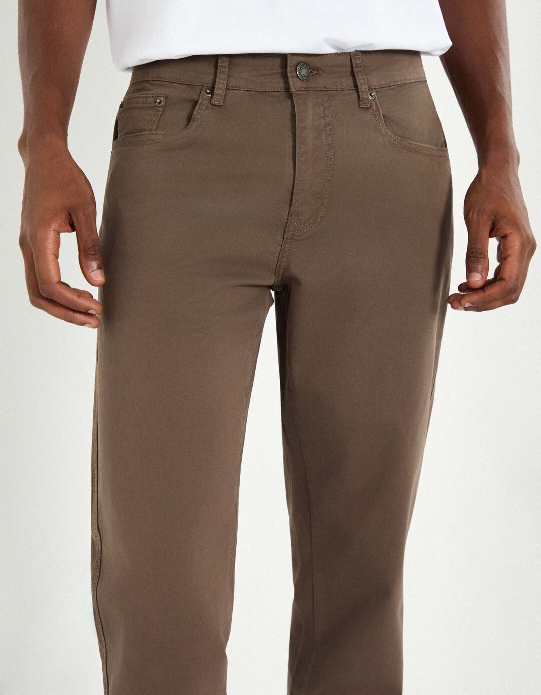 Calças 'Slim Fit', Homem, Castanho 