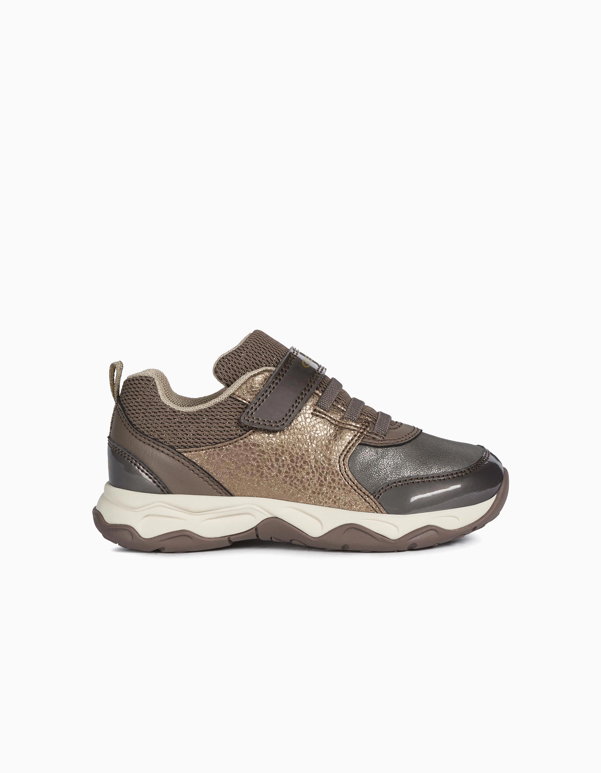 GEOX Sapatilhas j alben boy azul disponível em tamanho para rapaz 31,32. criança \u003e menino \u003e sapatos \u003e tenis