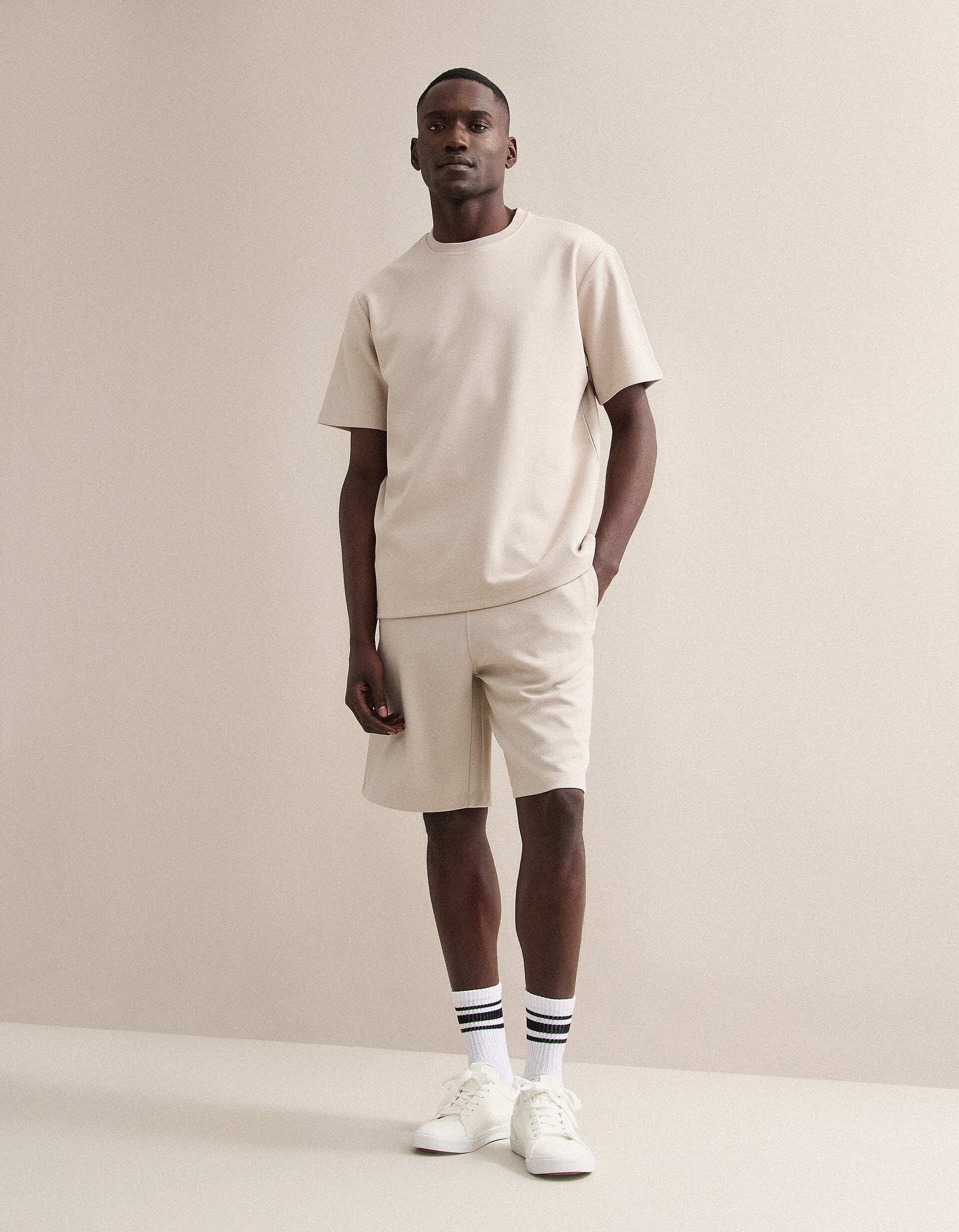 Comprar Online Cal&ccedil;&otilde;es, Homem, Bege