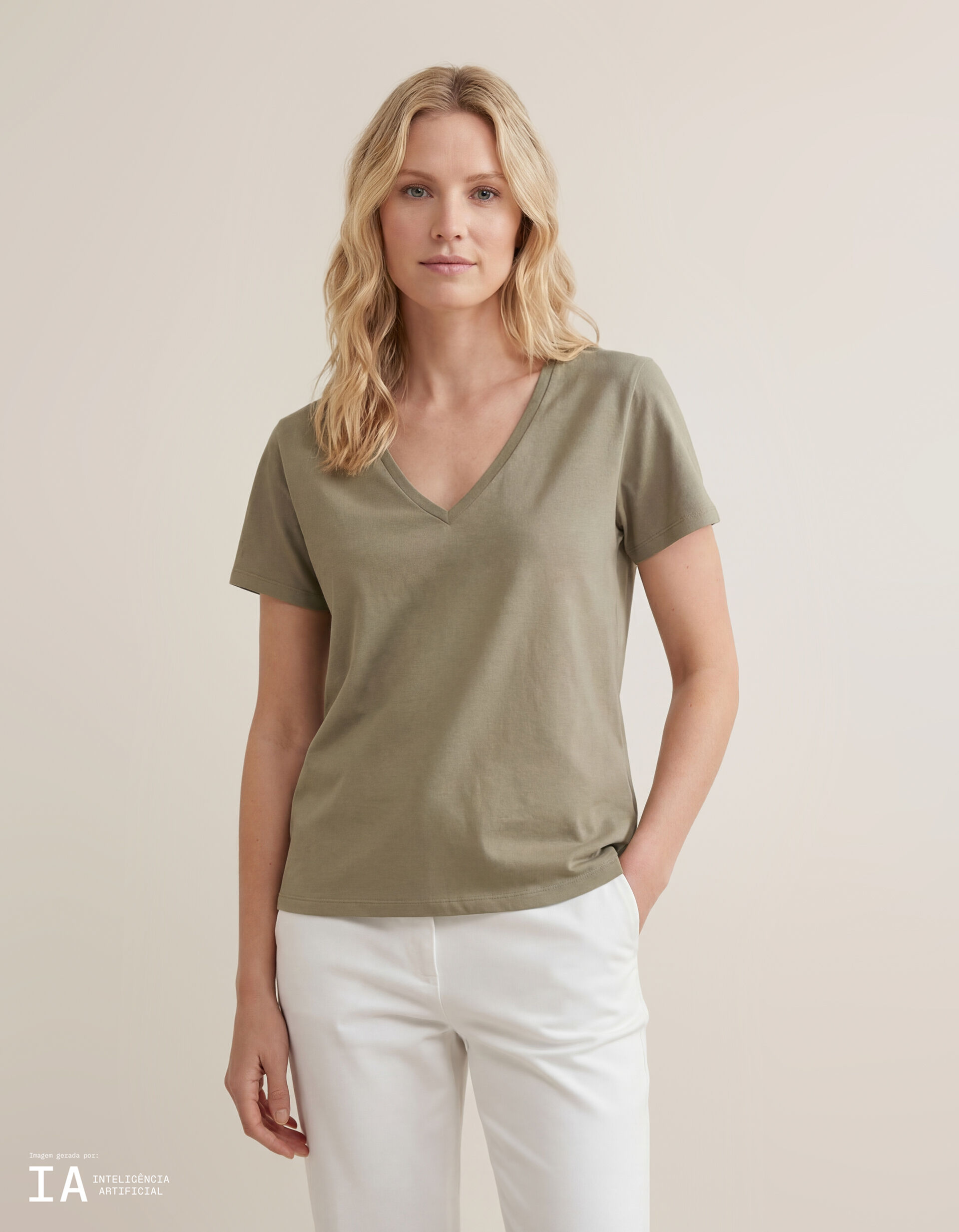Comprar Online T-shirt Decote em V, Mulher, Verde