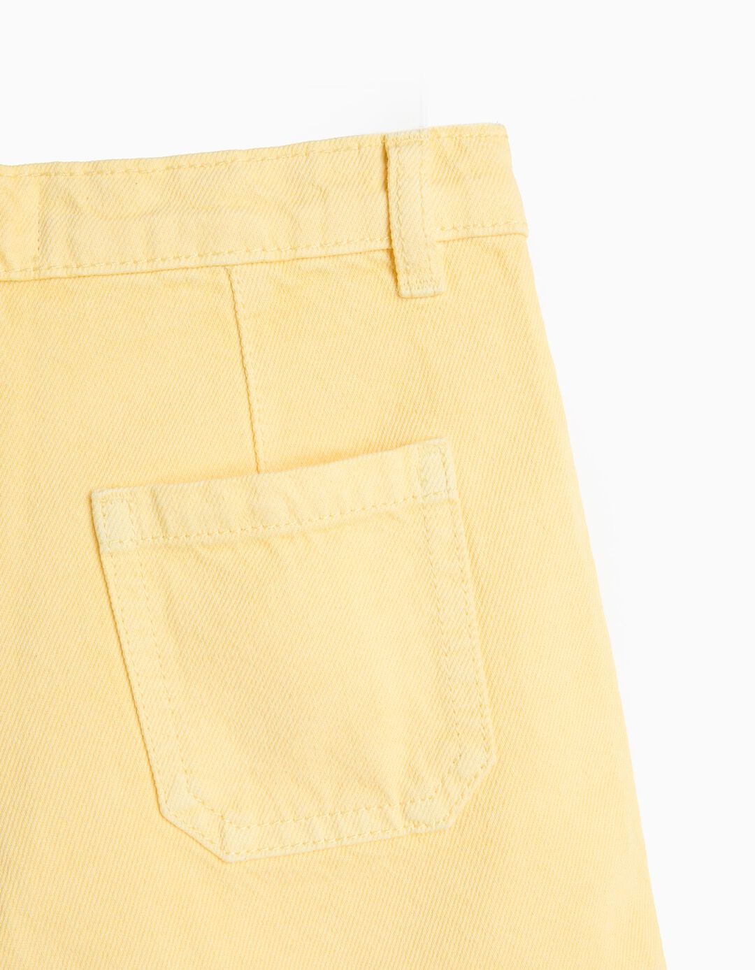 Saia-Cal&ccedil;&atilde;o, Menina, Amarelo