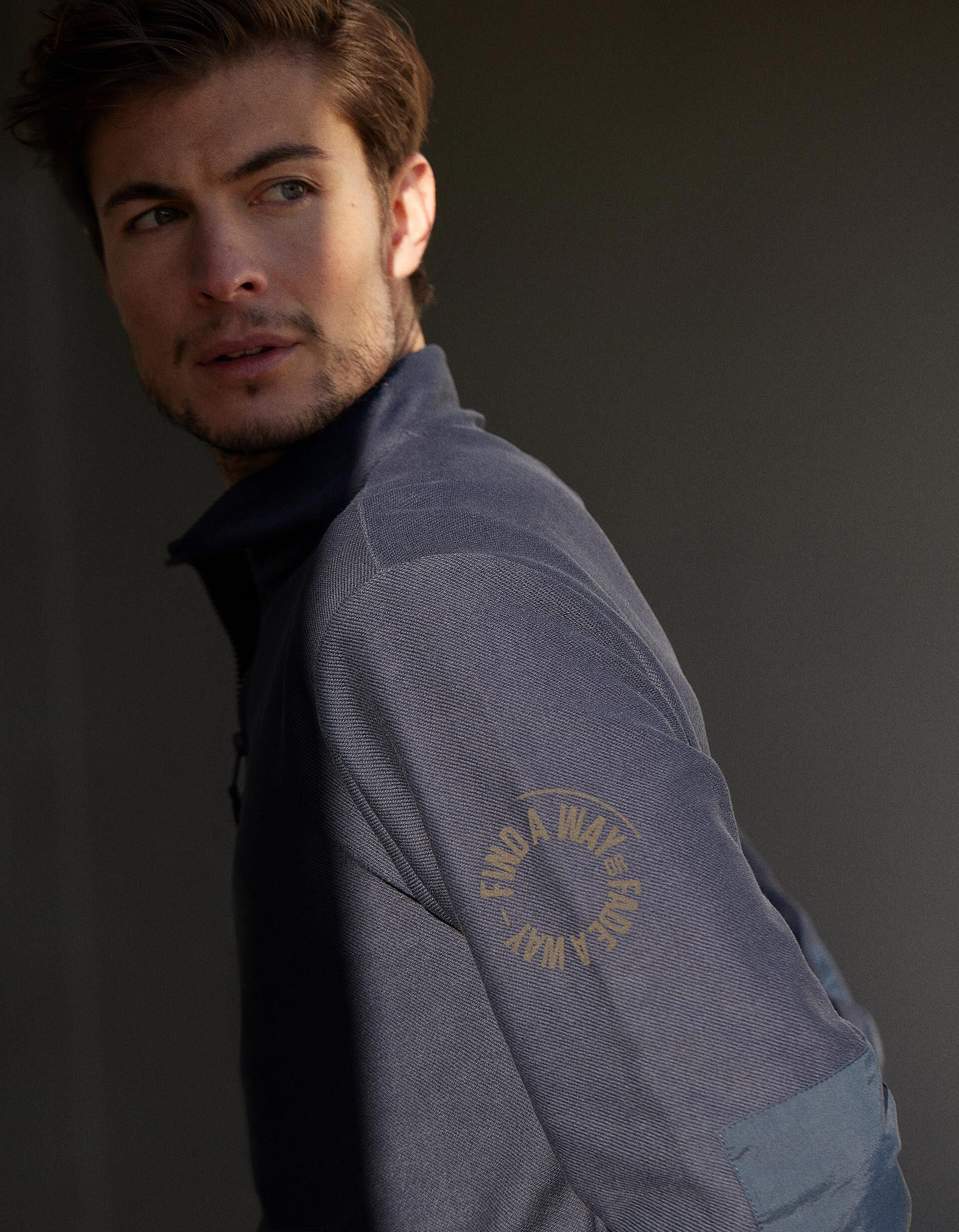 Sudadera Cremallera en el Cuello, Hombre, Azul Oscuro | MO Fashion