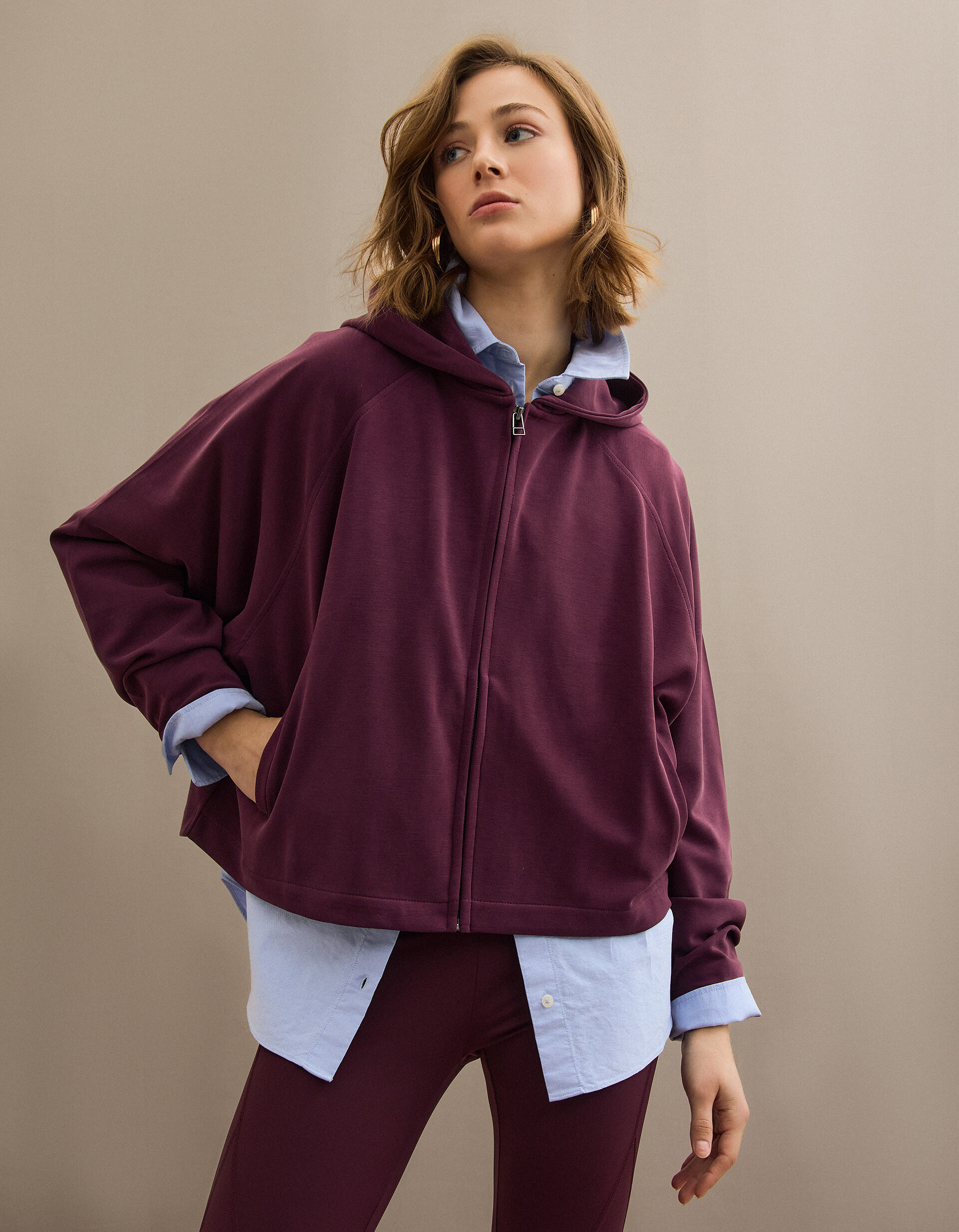 Comprar Online Casaco com Capuz, Mulher, Vermelho Escuro