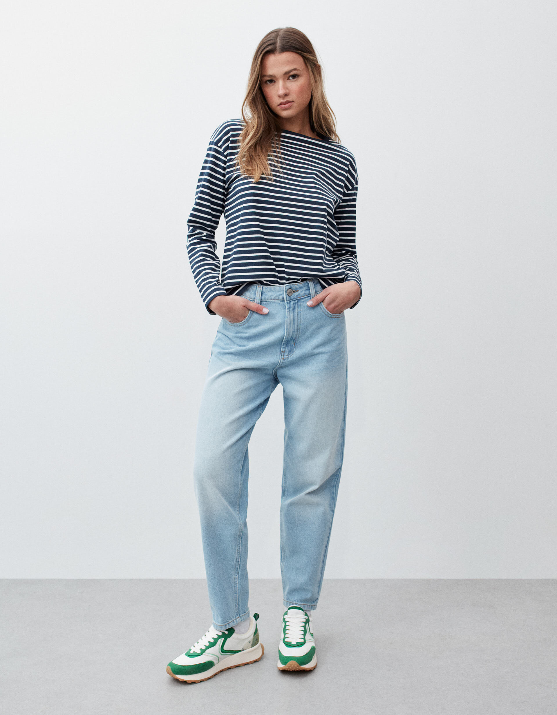 Cal as de Ganga Tapered Mom Fit Mulher Azul Claro MO Online