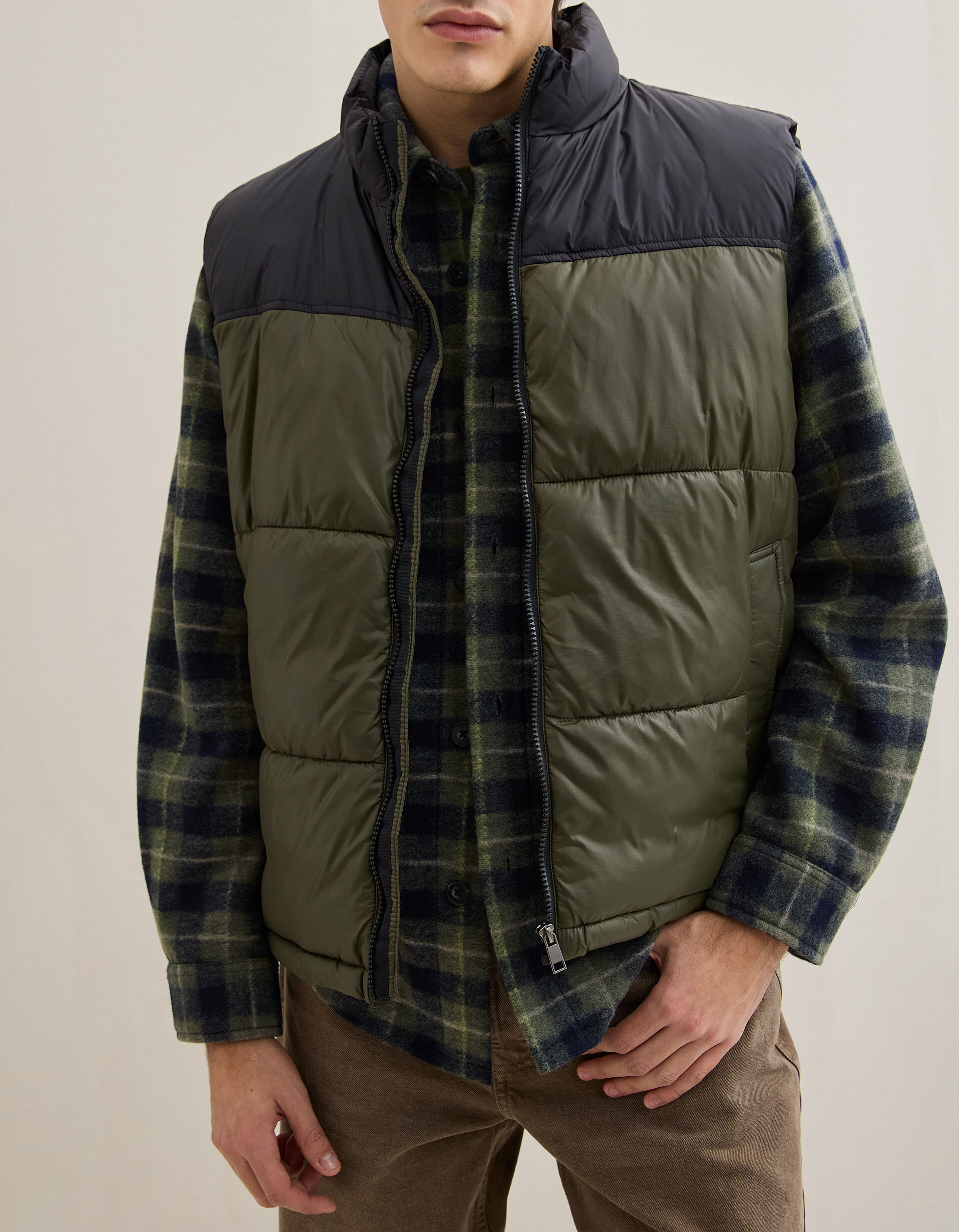 Comprar Online Colete Acolchoado, Homem, Verde Escuro