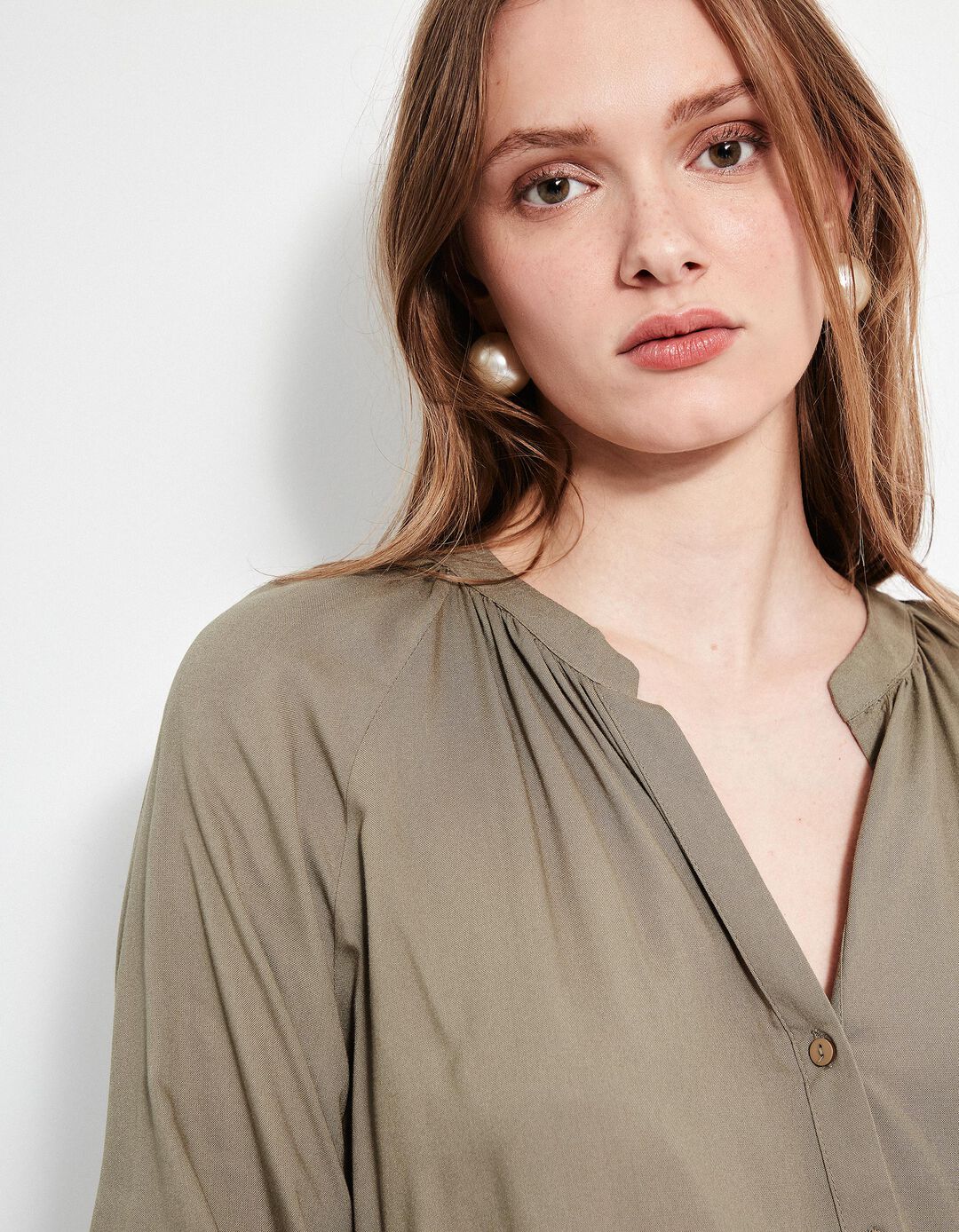 Blusa Decote em V, Mulher, Verde Escuro 