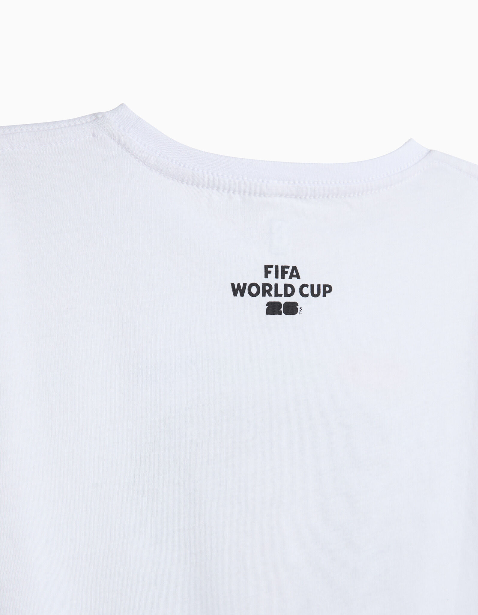 Comprar Online T-shirt 'FIFA', Menino, Branco