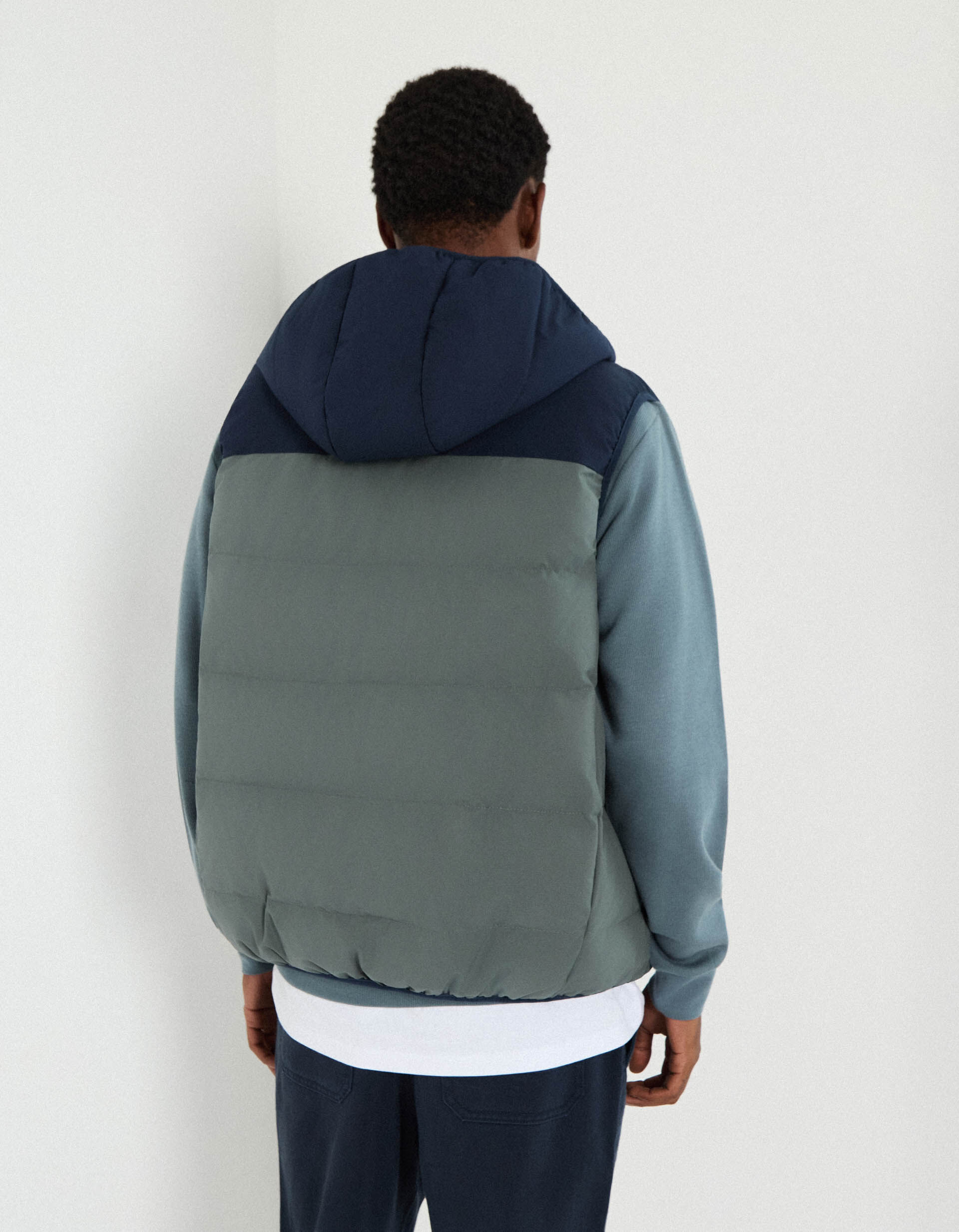 Comprar Online Colete Acolchoado com Capuz, Homem, Verde Escuro 