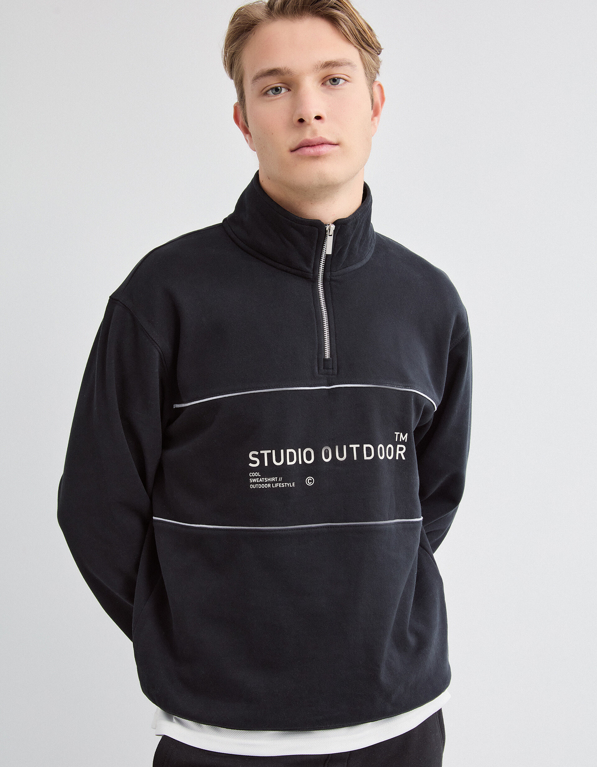 Comprar Online Sweatshirt com Fecho, Homem, Preto