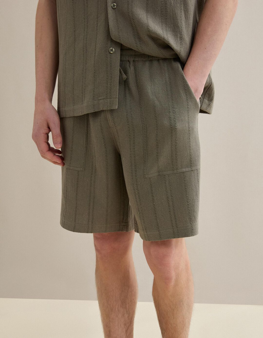 Cal&ccedil;&otilde;es, Homem, Verde