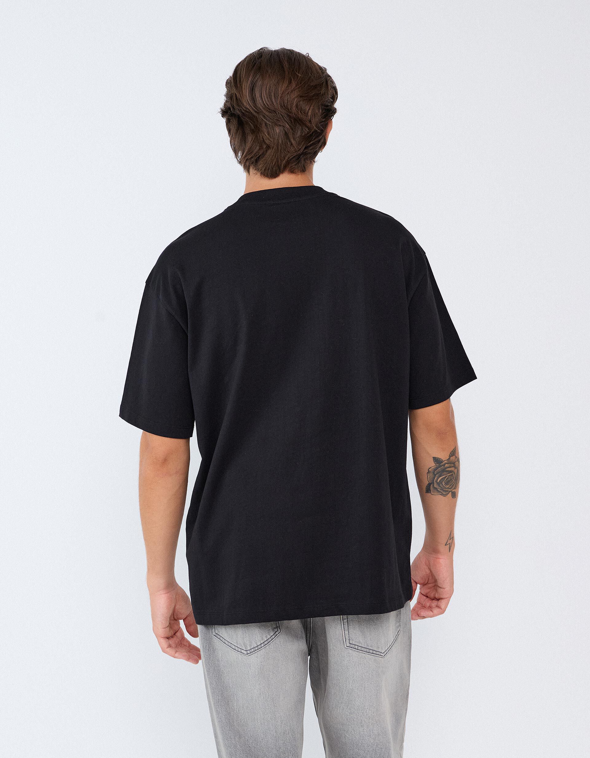 Comprar Online T-shirt 'Loose Fit', Homem, Preto