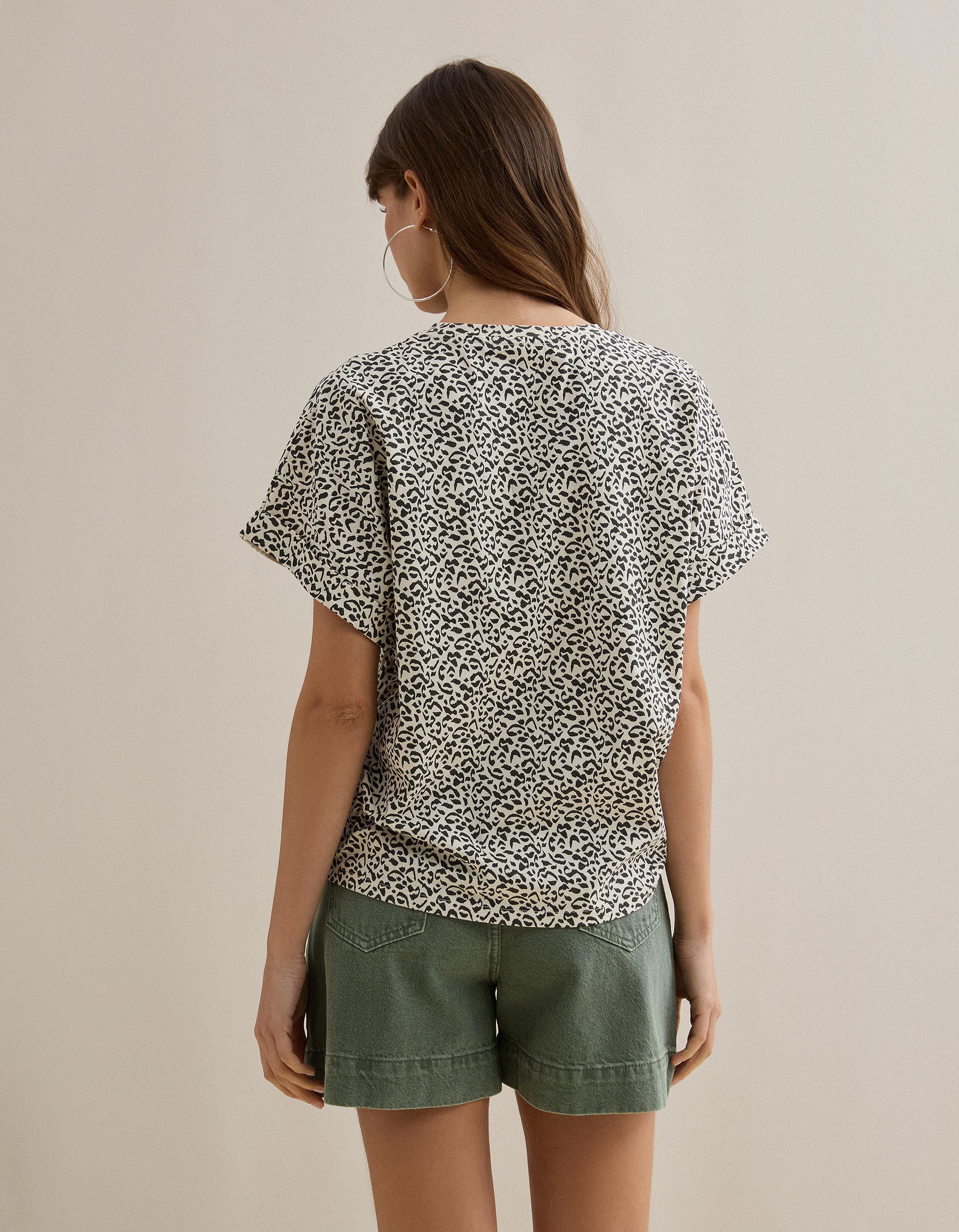 Comprar Online T-shirt Animal Print, Mulher, Preto