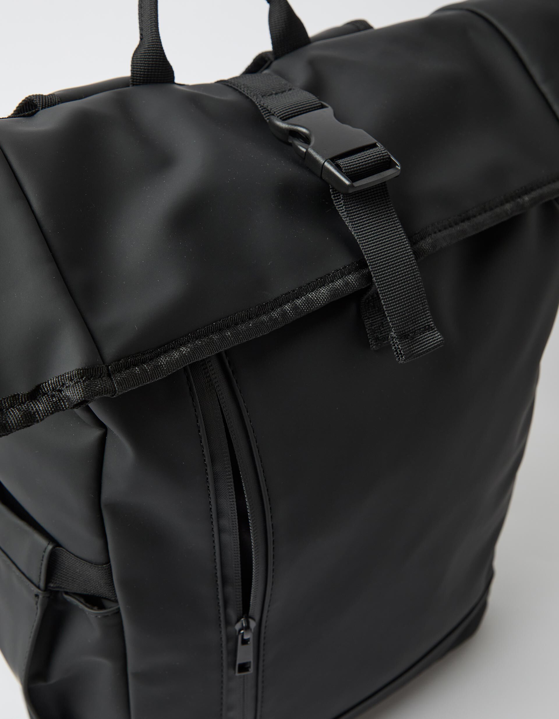 Comprar Online Mochila 'Rolltop', Homem, Preto