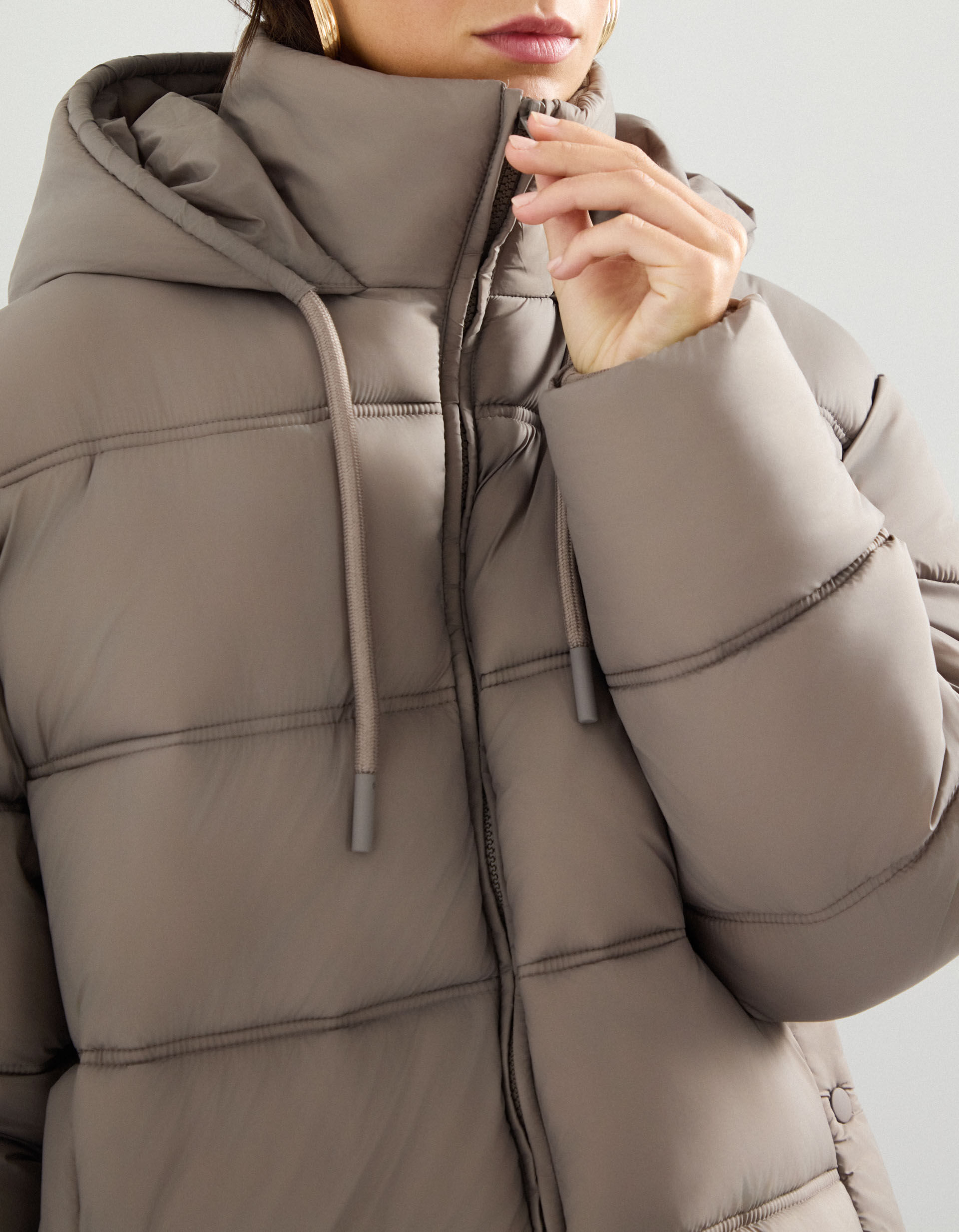 Comprar Online Casaco Acolchoado com Capuz, Mulher, Castanho