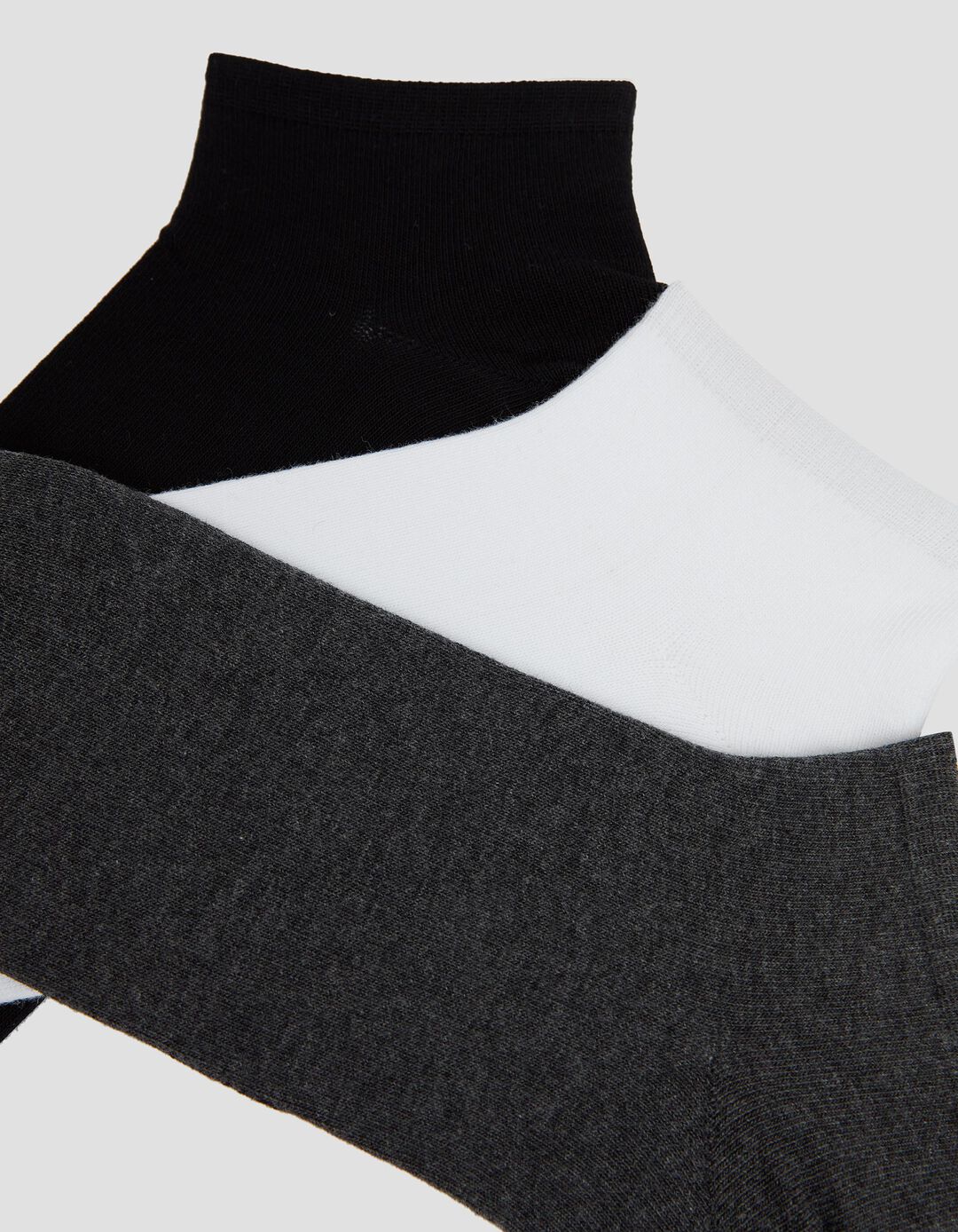 3 Pairs of Plain Trainer Socks, Men, Multicolour