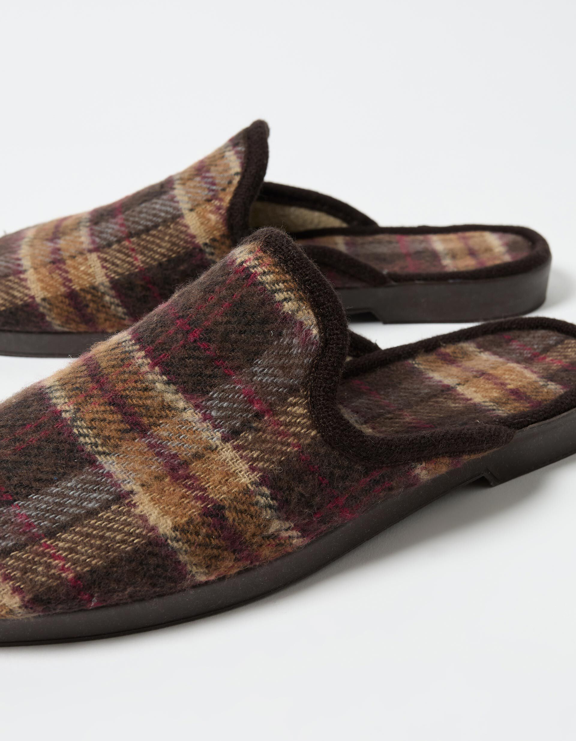 Comprar Online Chinelos de Quarto, Homem, Castanho