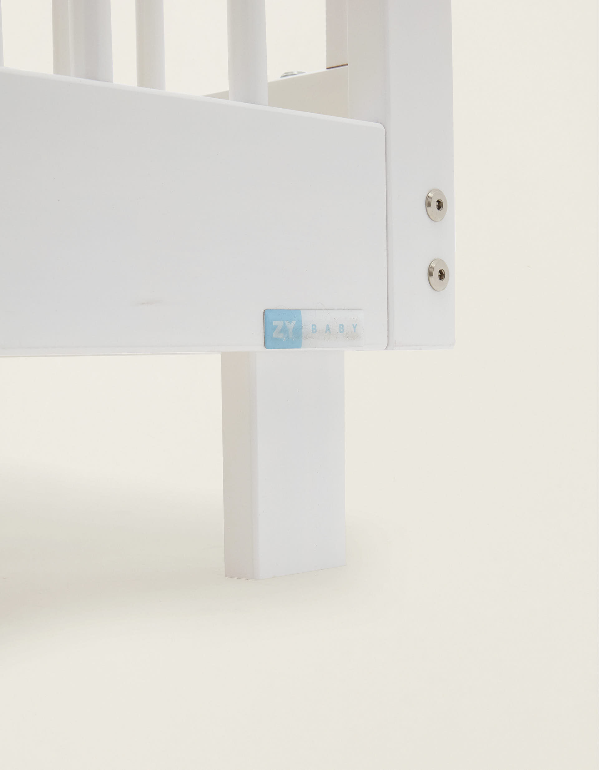 Comprar Online Kit de P&eacute;s para Cama ZY Baby Junior Box 4Un.