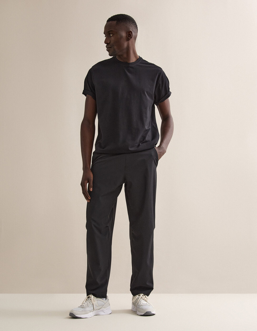 Cal&ccedil;as de Desporto, Homem, Preto