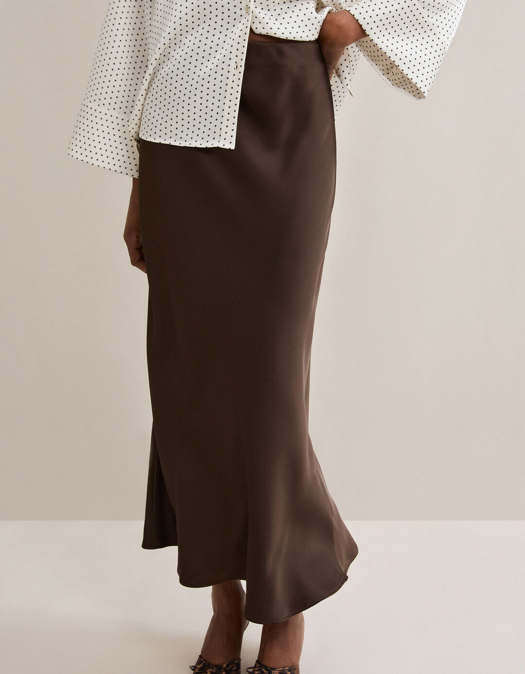 Saia Comprida Acetinada, Mulher, Castanho Escuro