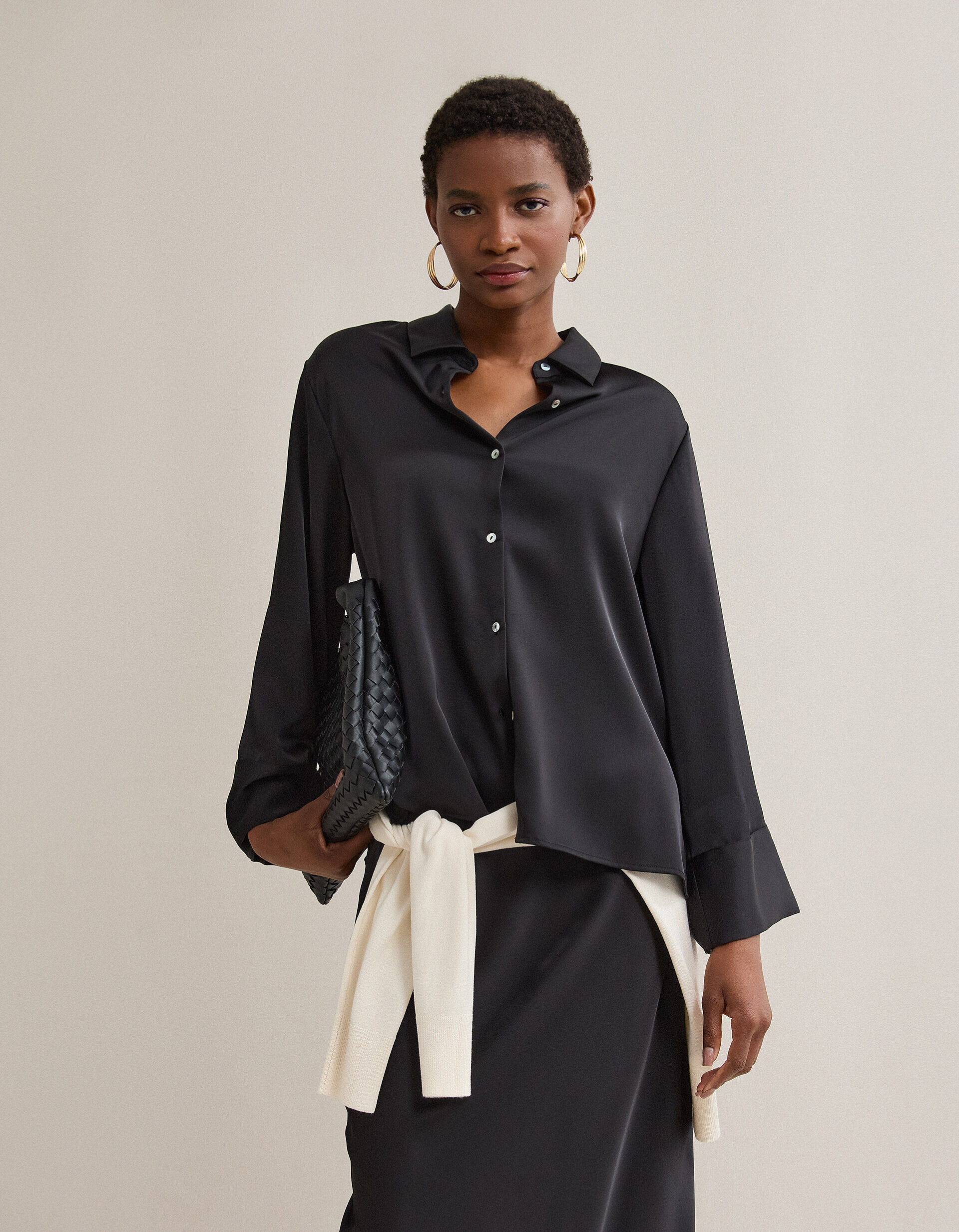 Comprar Online Camisa Acetinada, Mulher, Preto