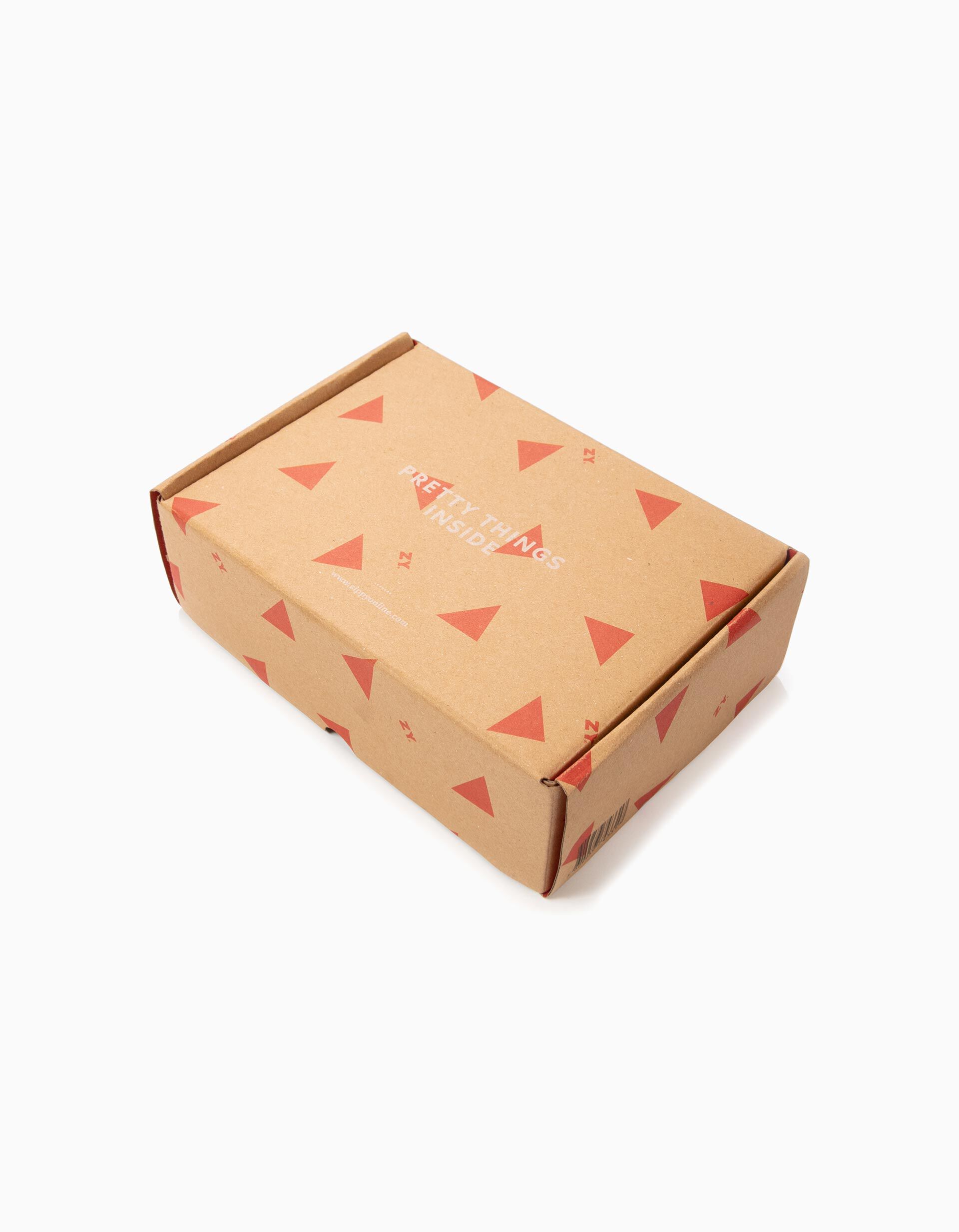 Small Gift Box 'ZY', Beige