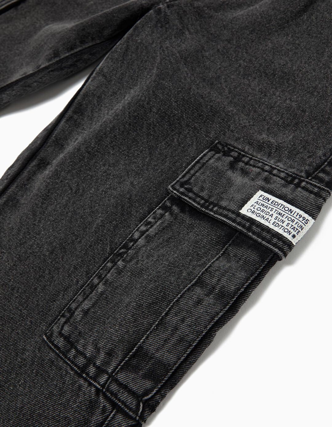 Cal&ccedil;as de Ganga Cargo, Menino, Cinzento