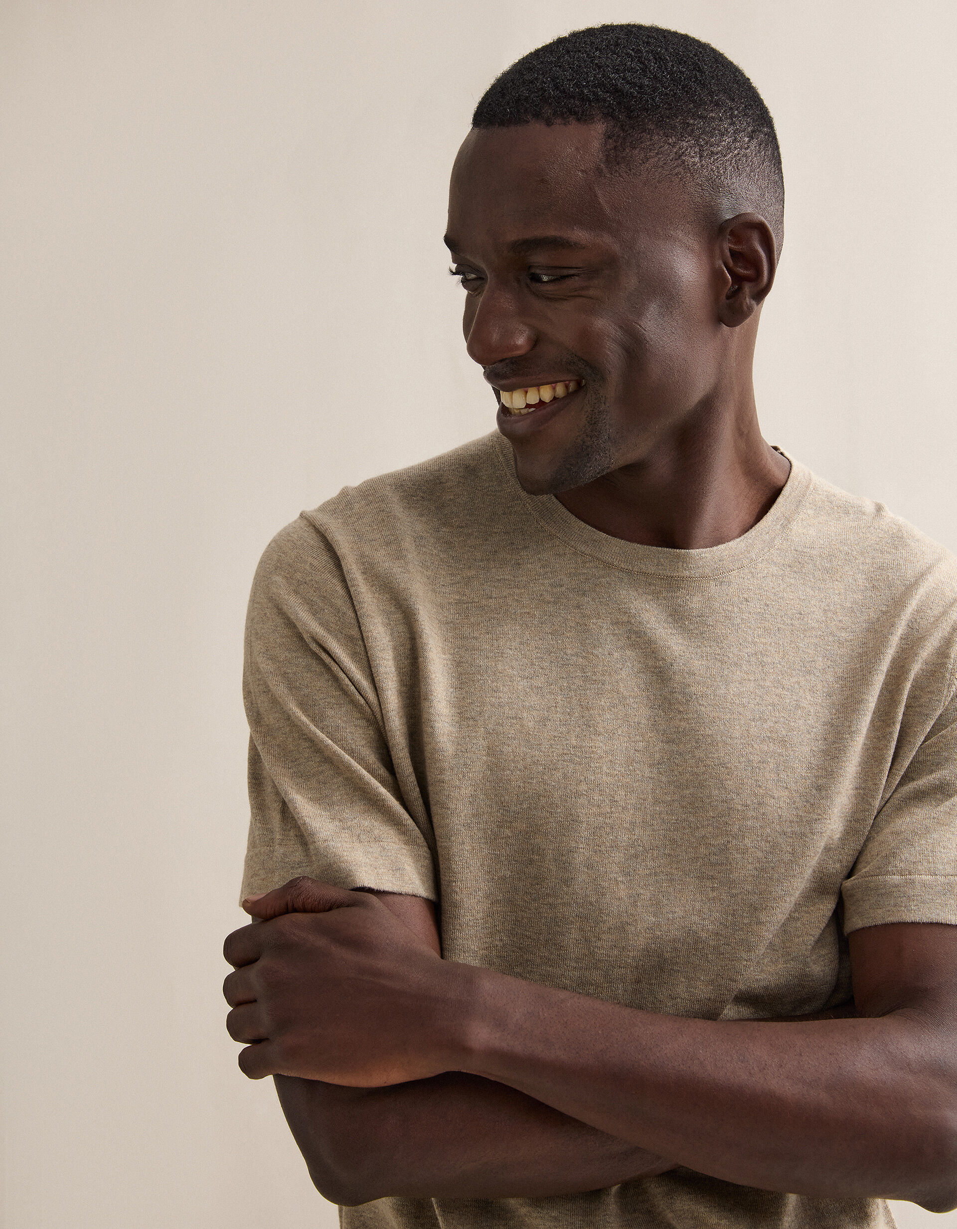 Comprar Online T-shirt de Malha com Caxemira, Homem, Bege Claro