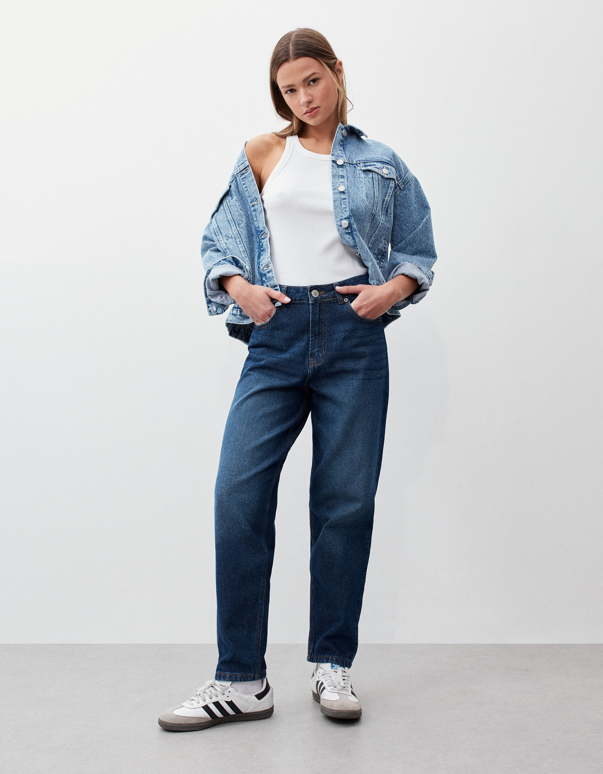 Jeans mo sale