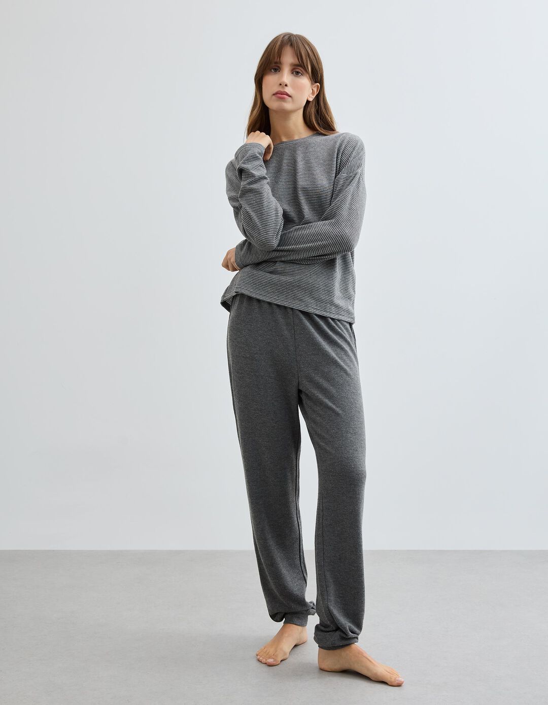 Pijama, Mulher, Cinzento