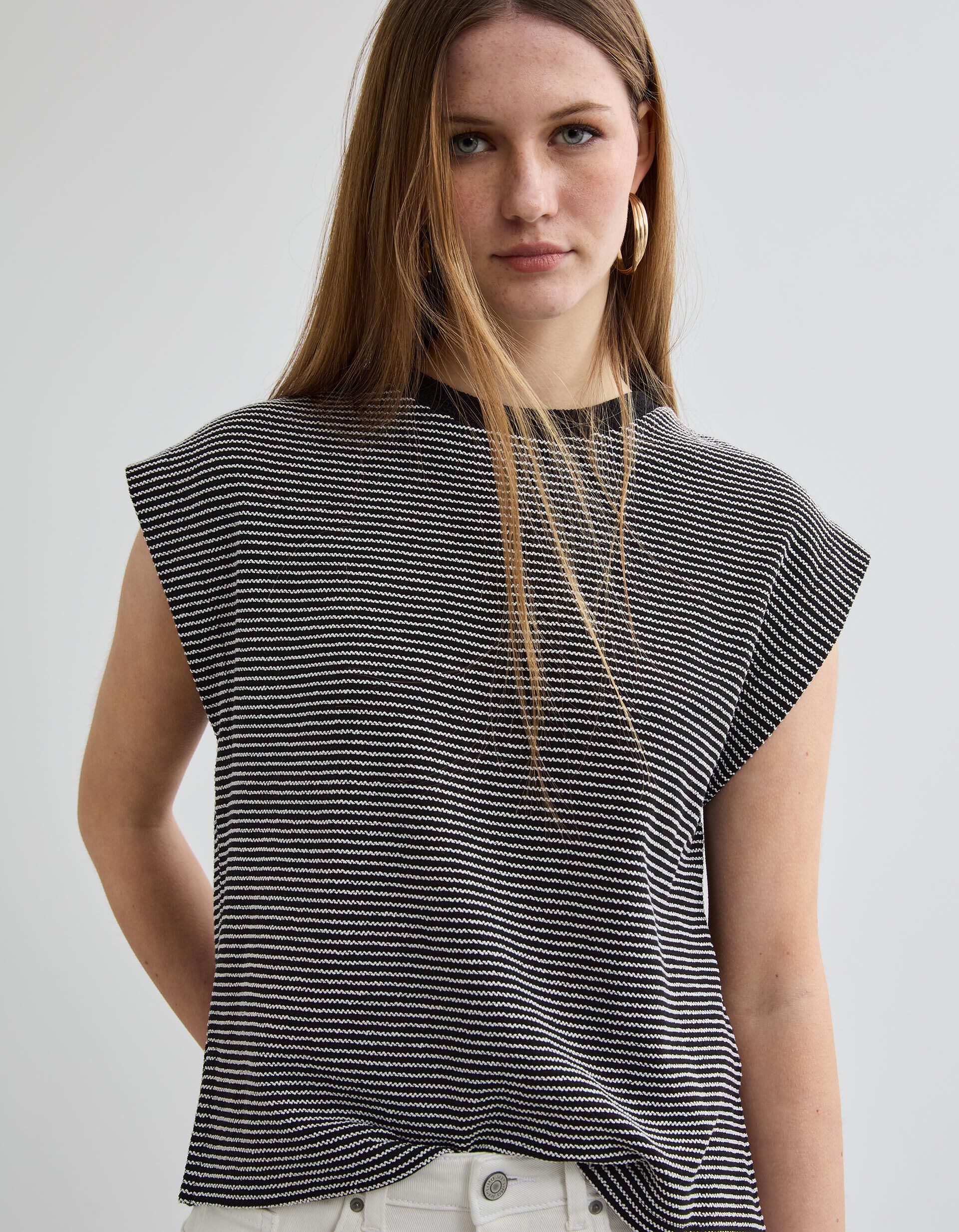 Comprar Online T-shirt Riscas, Mulher, Preto