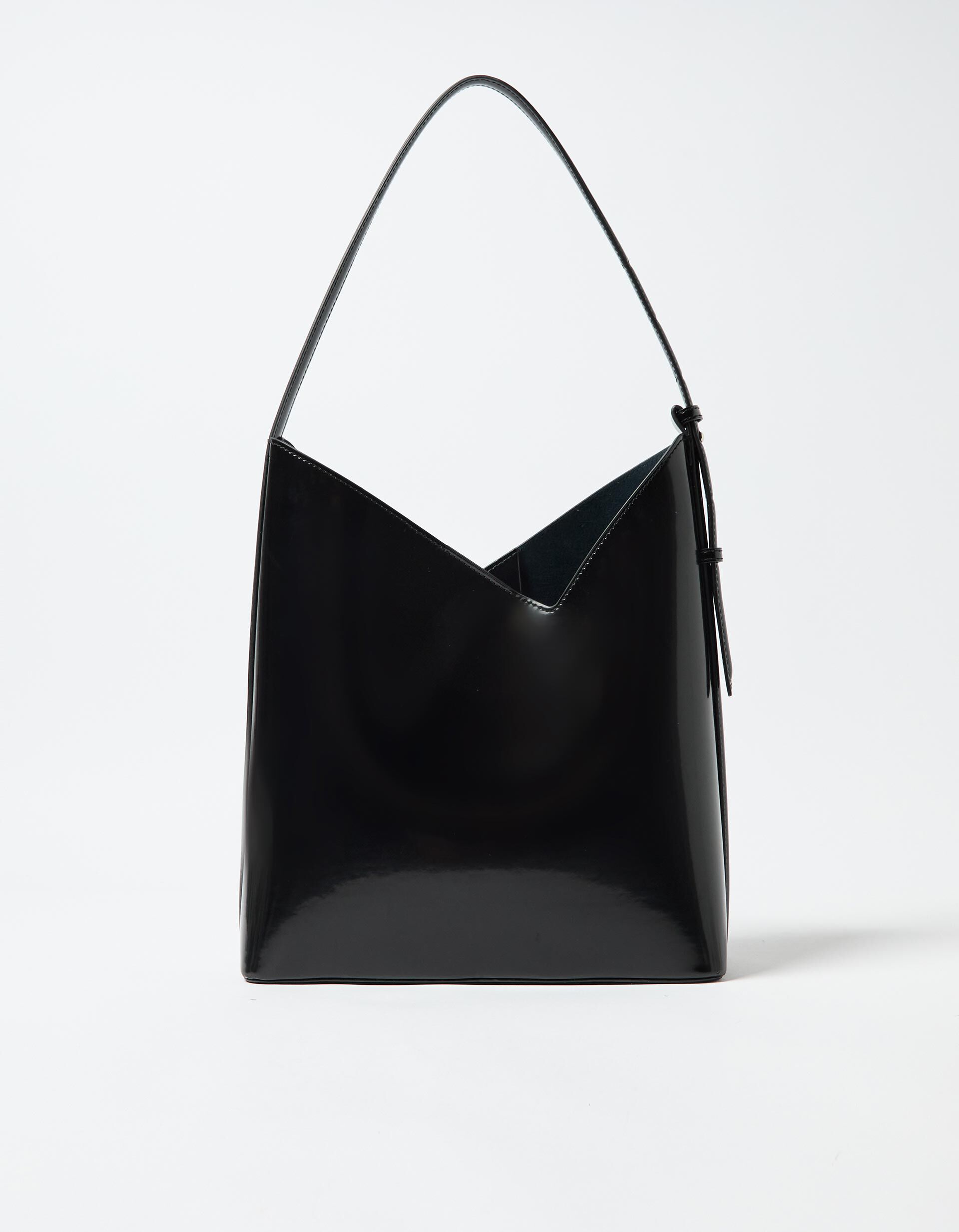 Comprar Online Mala Tiracolo Assim&eacute;trica, Mulher, Preto 