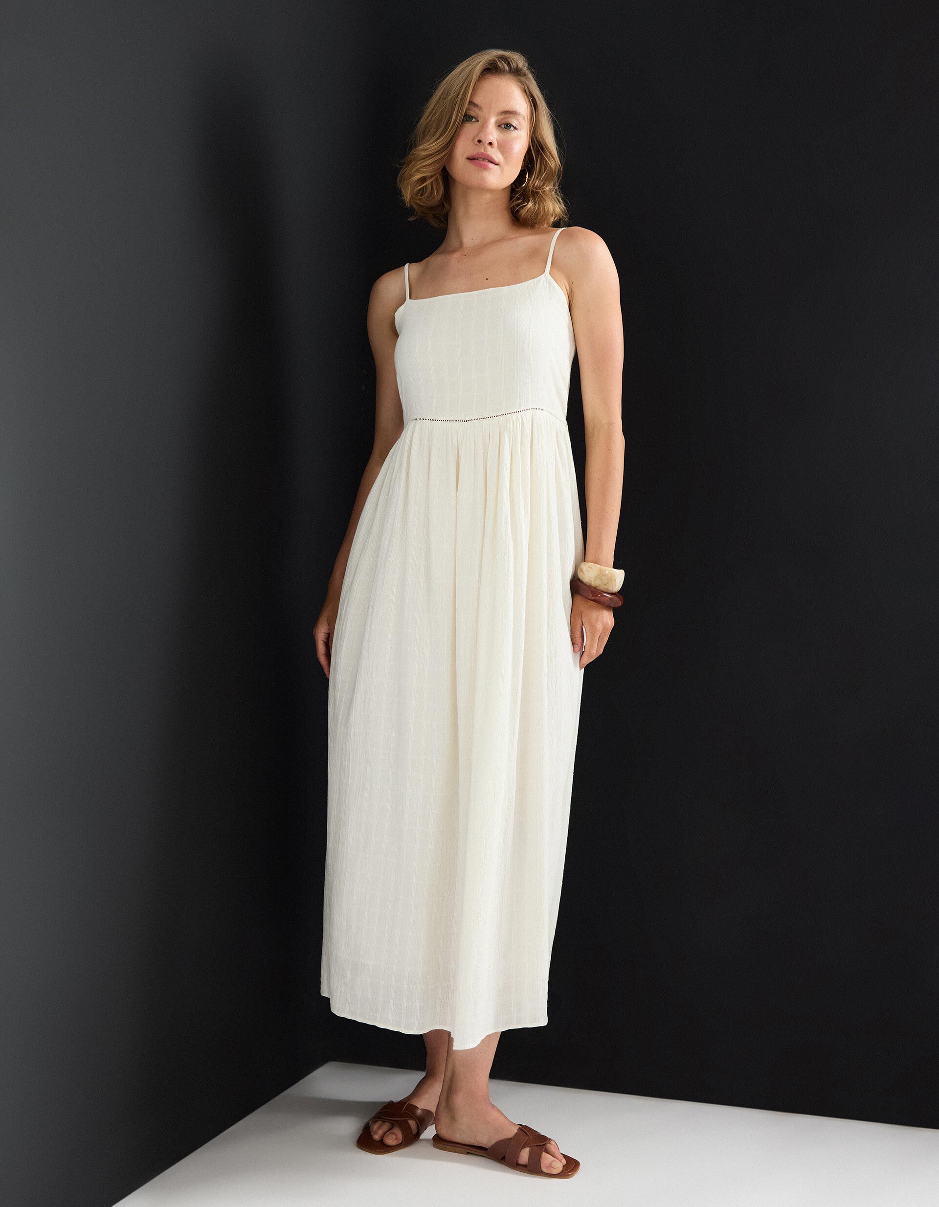 Comprar Online Vestido Comprido, Mulher, Bege Claro