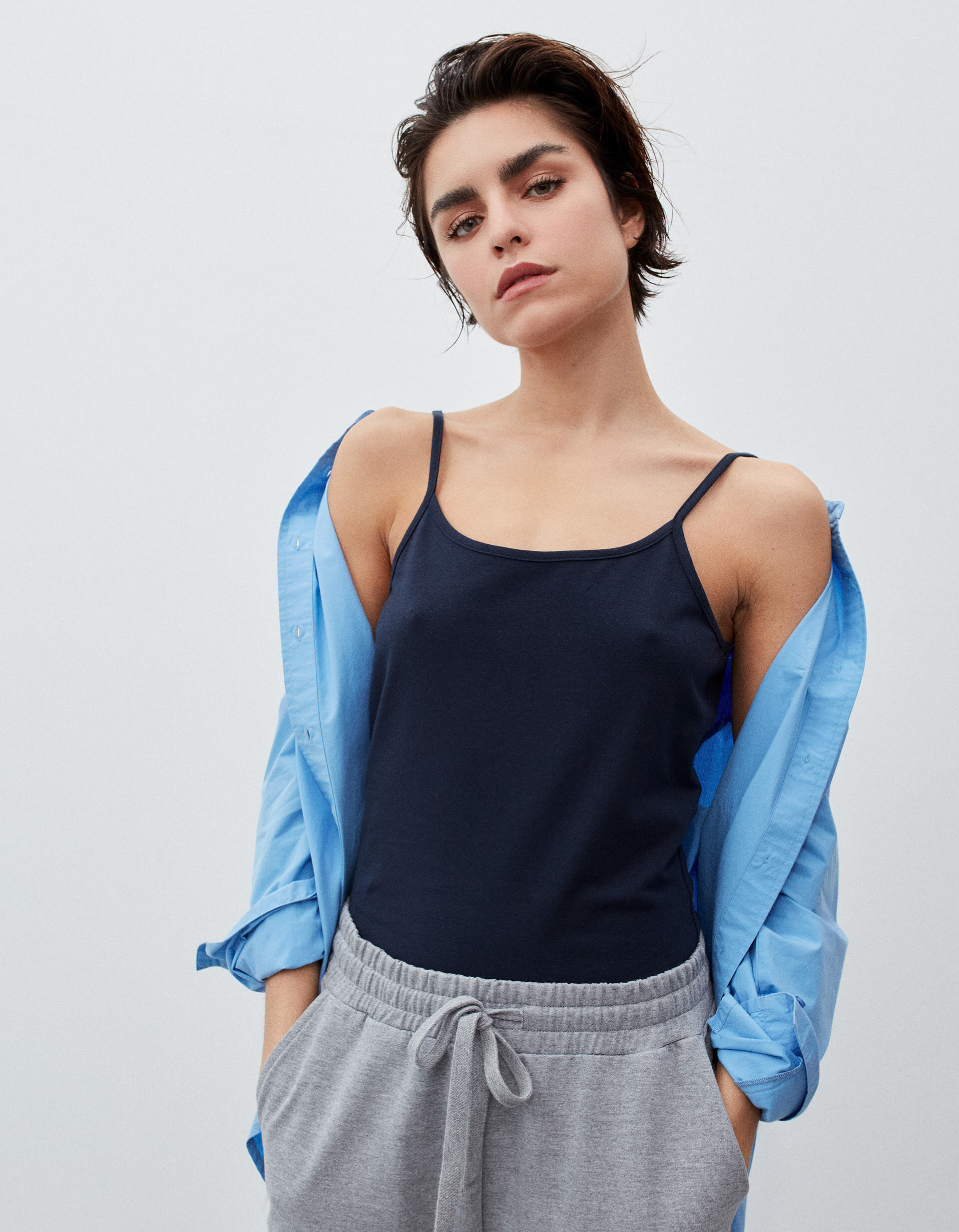 Comprar Online Basic Dark Blue Top, Mo Essentials