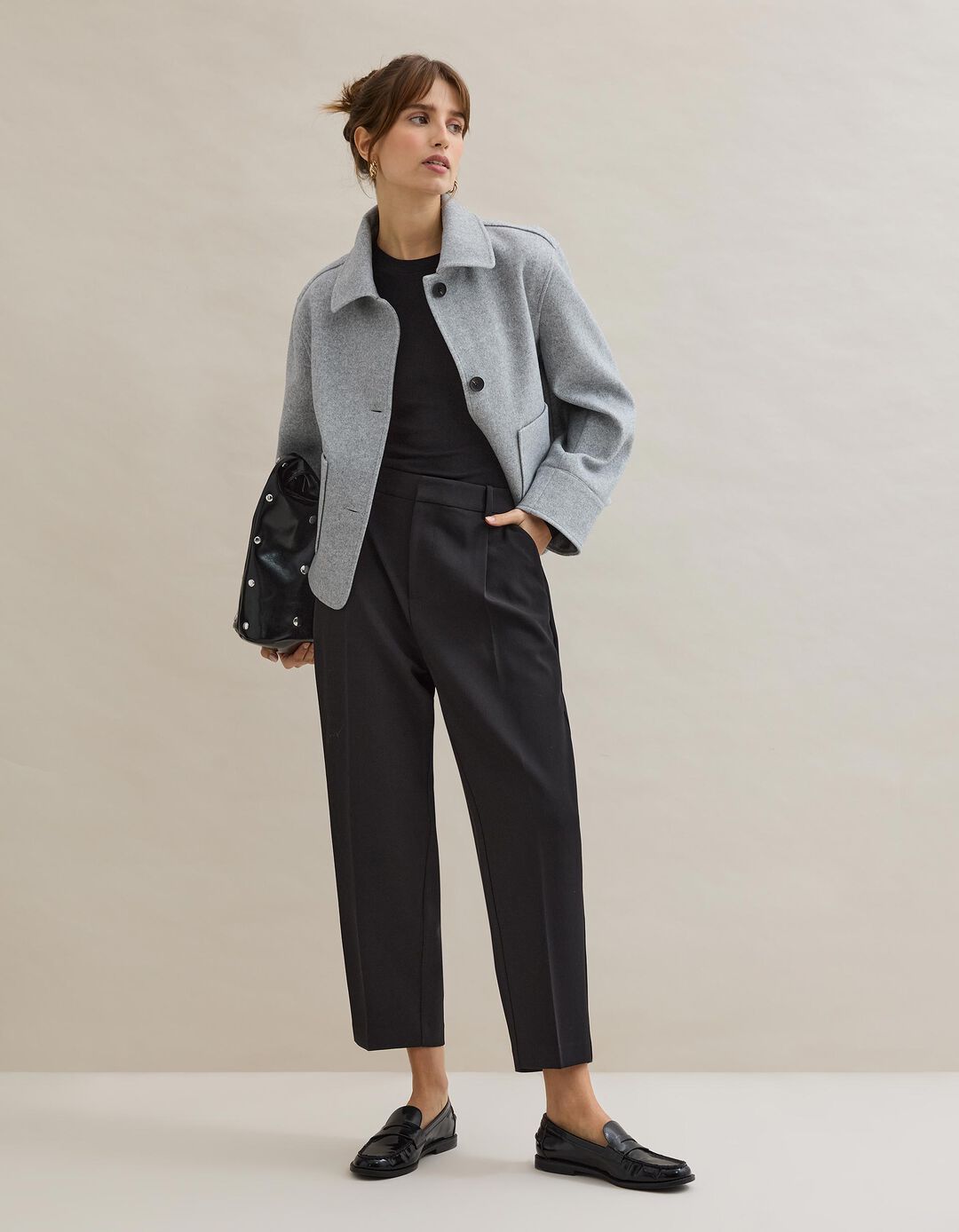 Cal&ccedil;as, Mulher, Preto