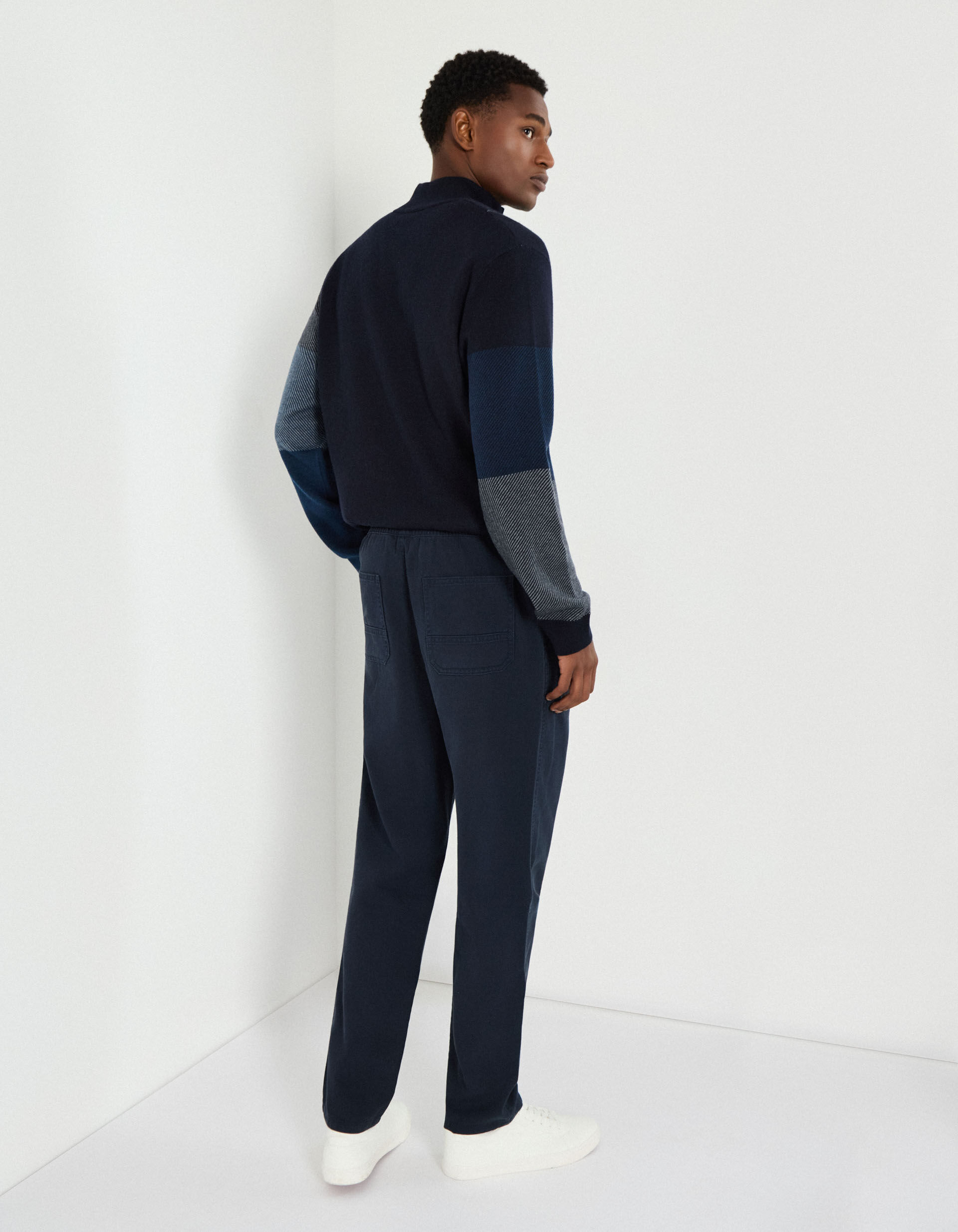 Comprar Online Cal&ccedil;as 'Relaxed Fit', Homem, Castanho