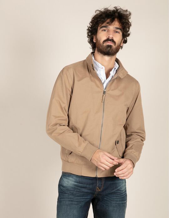 Casaco curto com gola subida