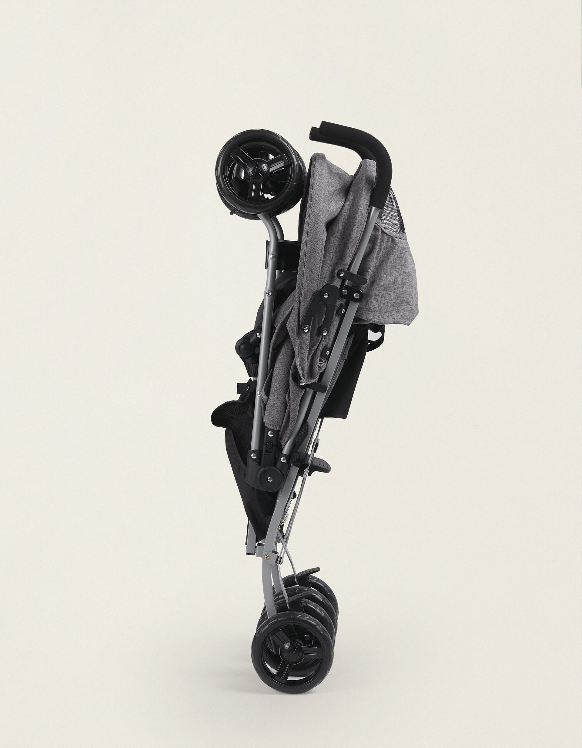 Comprar Online Carrinho Bengala Avenue Xtra Grey Zy Safe 6M+