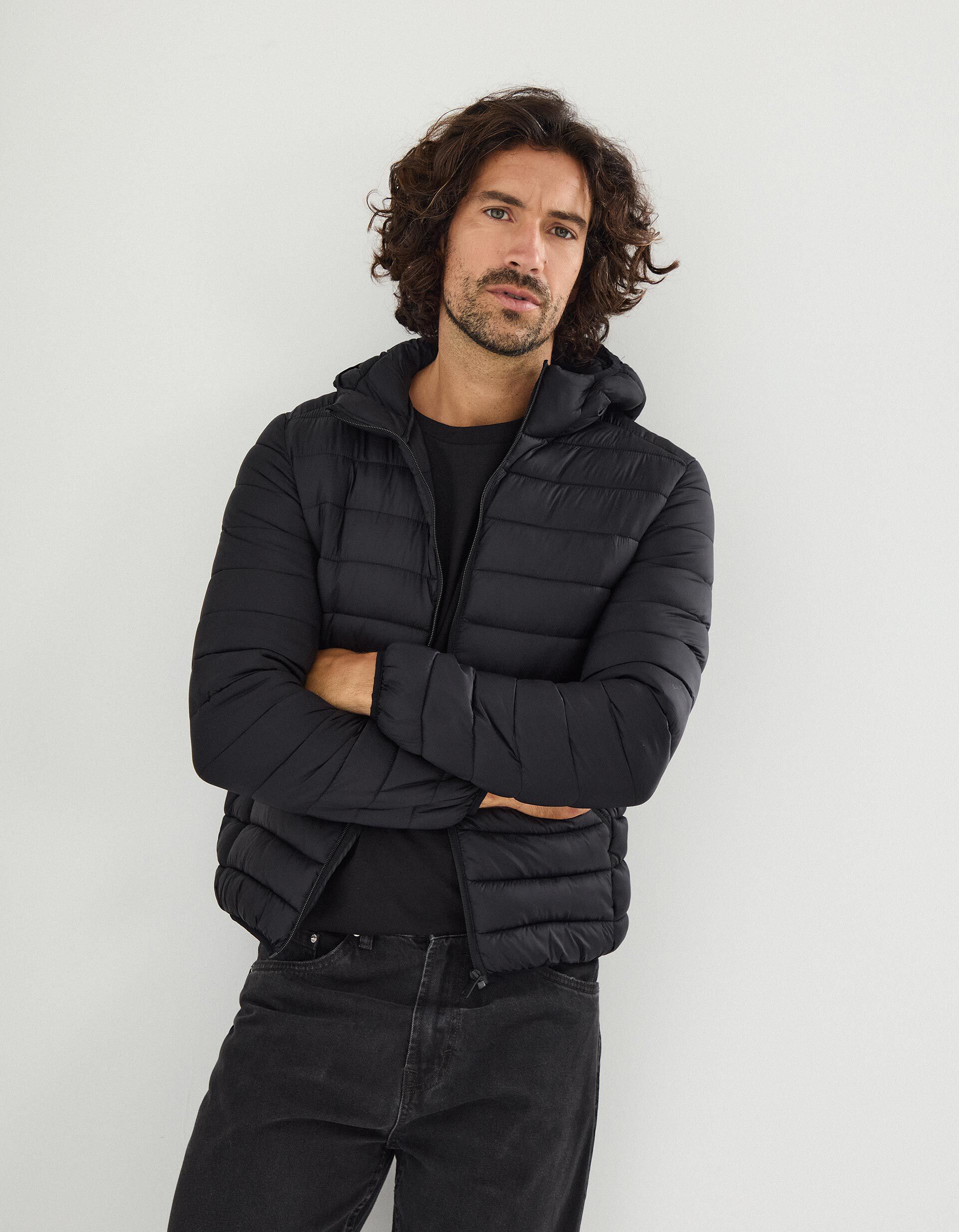 Comprar Online Casaco Acolchoado com Capuz, Homem, Preto