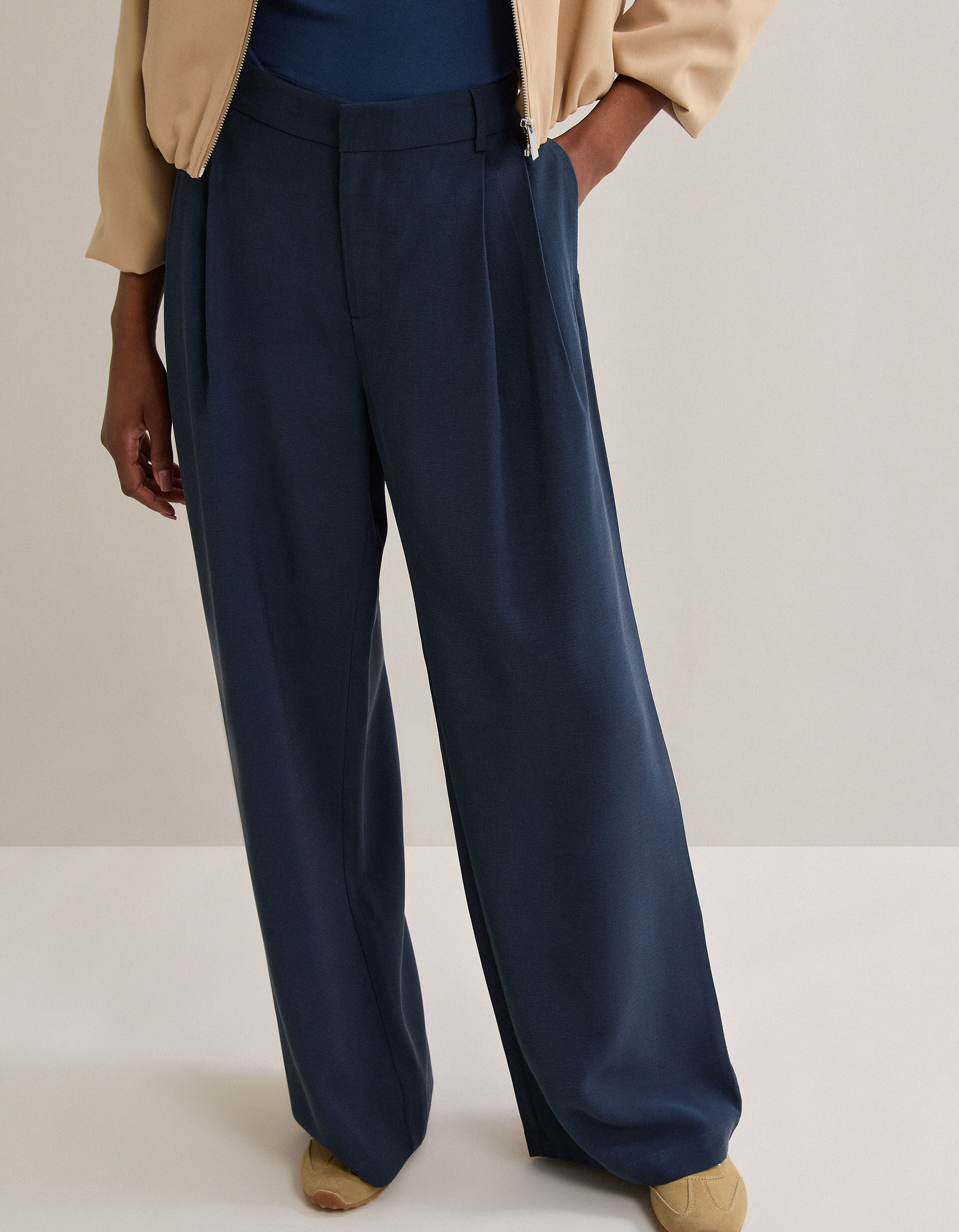 Comprar Online Cal&ccedil;as, Mulher, Azul Escuro