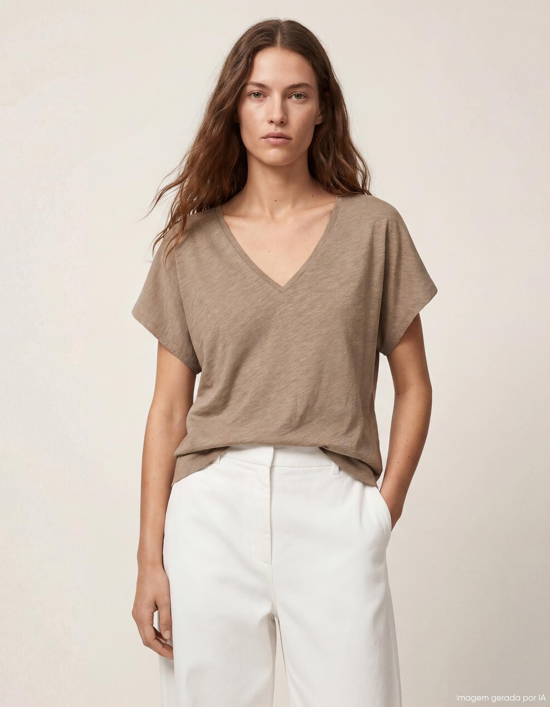 Comprar Online T-shirt Decote em V, Mulher, Bege Escuro